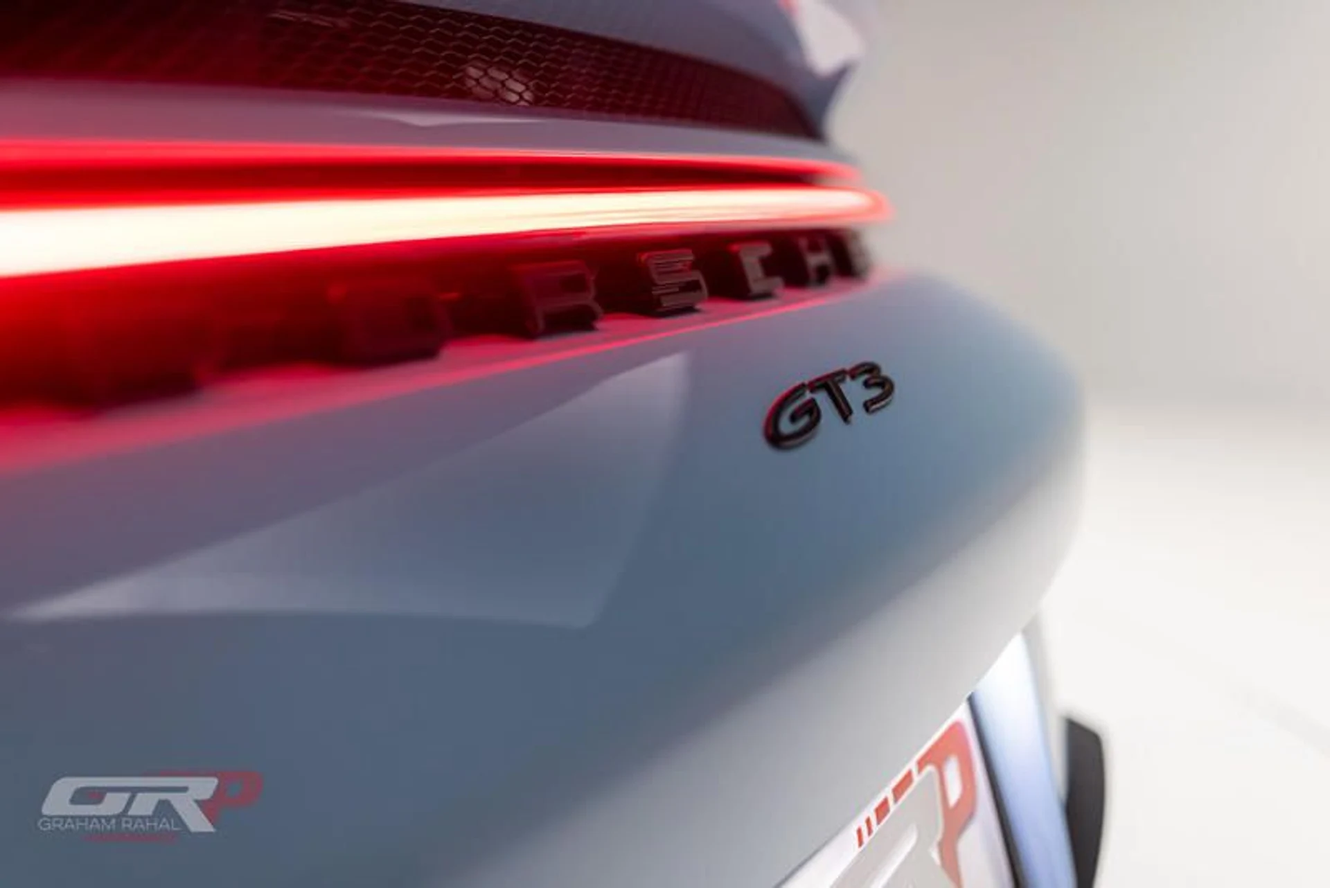 mph016_1524200950_00_E3_D72_A_AA_9_B_4761_9987_DCF_6_CDA_65_C99_9689ce6178