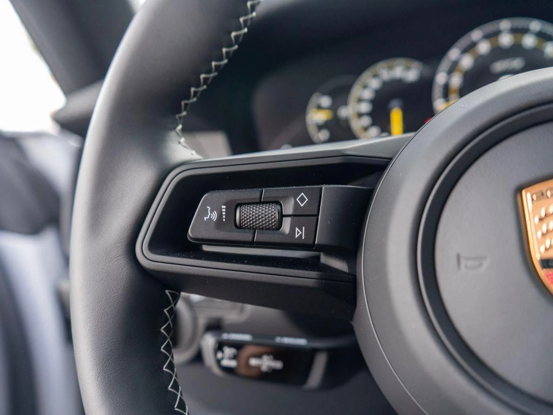 mph016_1524728300_Q_Kuhy9_Kw_Rj_Ea_Jk_P6_Z5_tl_KHU_Es_54c7104268