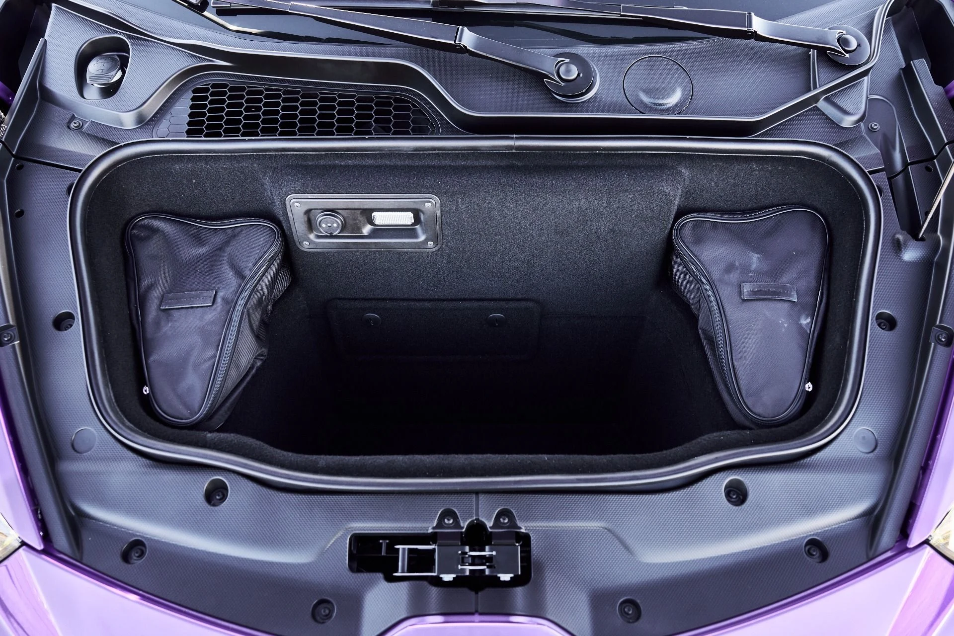 mph016_1526215099_Used_2024_Lamborghini_Huracan_EVO_Base_1774744506_8ccacec581