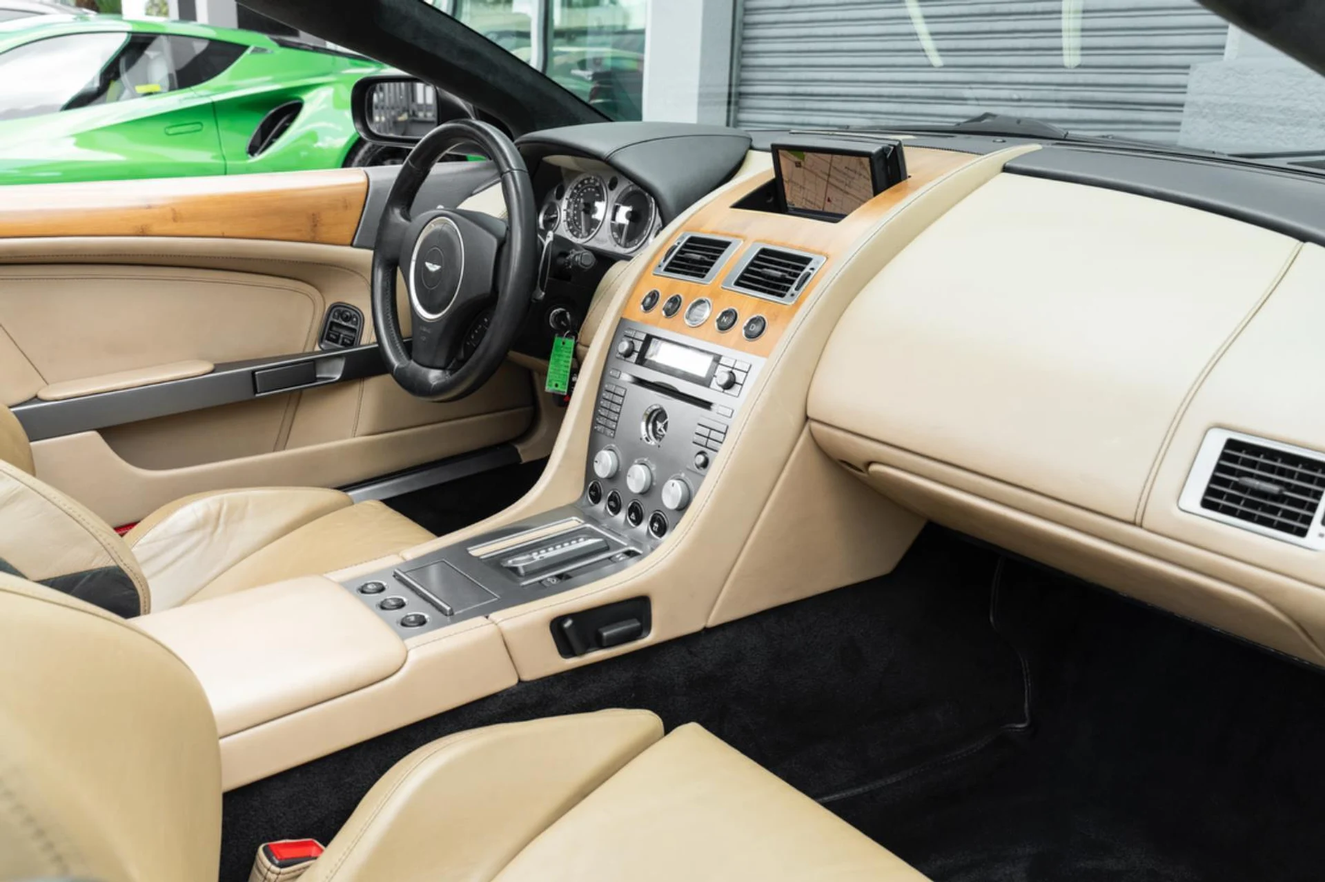 mph016_1527066306_Used_2006_Aston_Martin_DB_9_2dr_Volante_Auto_1772878106_0bc2aa65f9