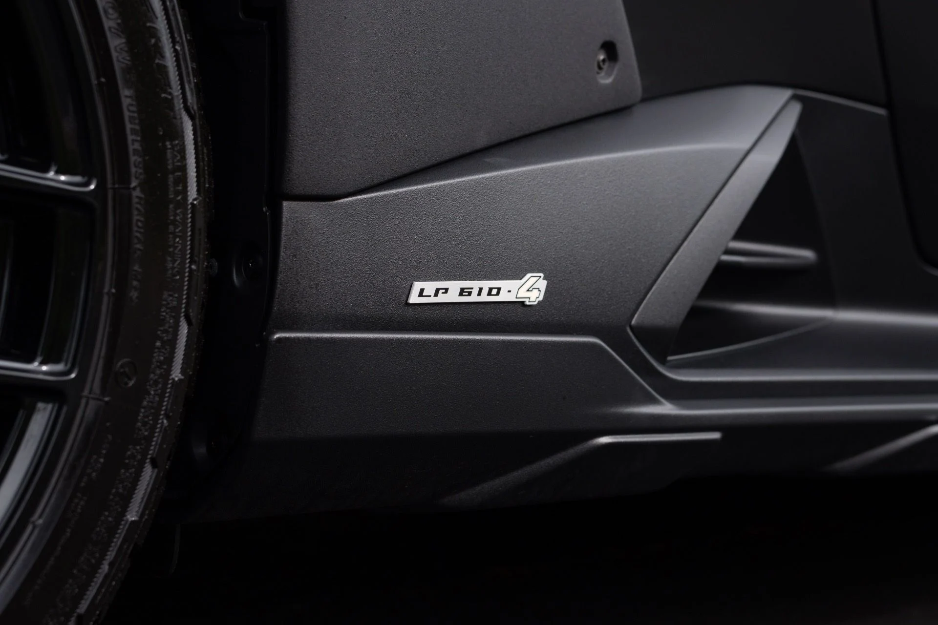 mph016_1530761639_Used_2024_Lamborghini_Huracan_Sterrato_1775279109_b2d52878dd