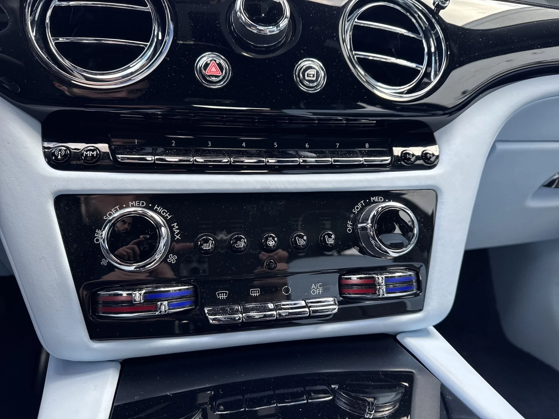 mph016_1531925954_4d96fc8ae822e108c690fe9e15051d93x_96335174fb