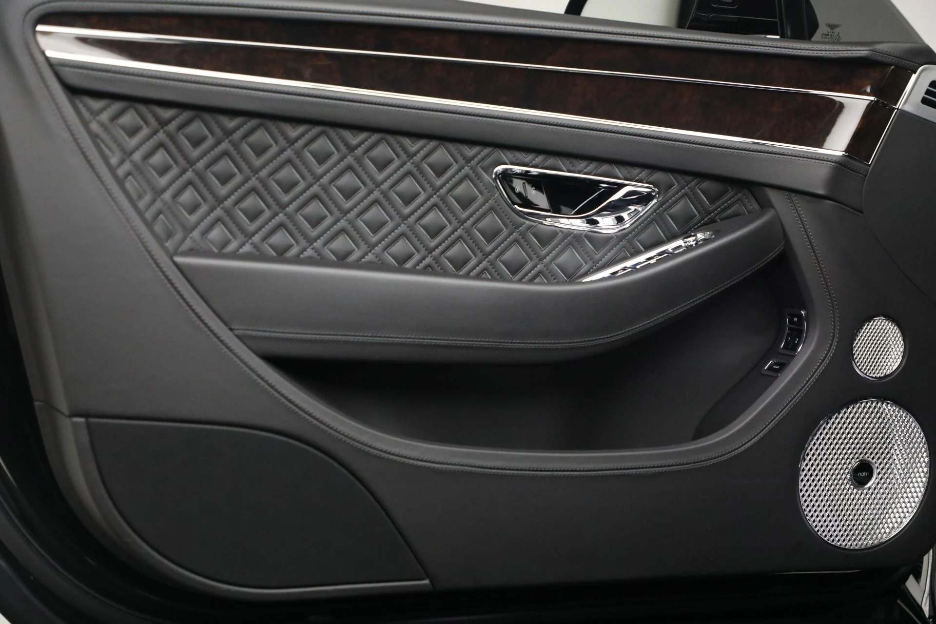 mph016_1540804298_Used_2020_Bentley_Continental_GT_1766428439_9eb9d9ef80