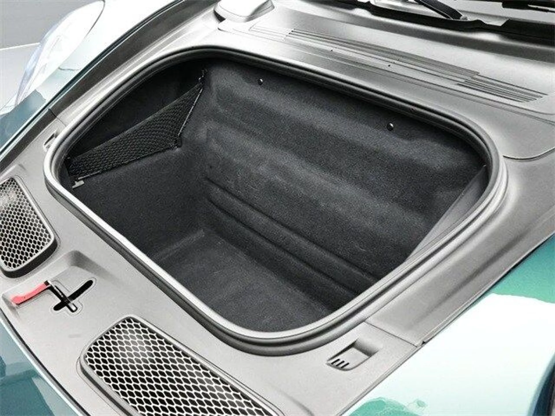 mph016_1540930223_ca76a2b627593dbf13a4fd562a6492f4x_c969771cf2