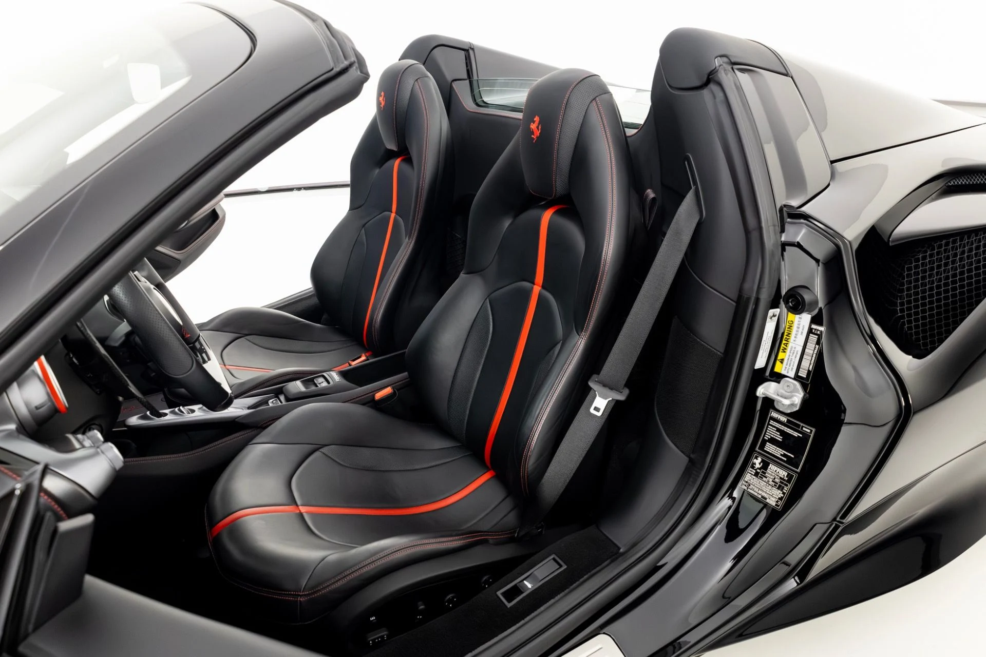 mph016_1542617107_Used_2022_Ferrari_F8_Spider_1769204200_8dc4fc20c1