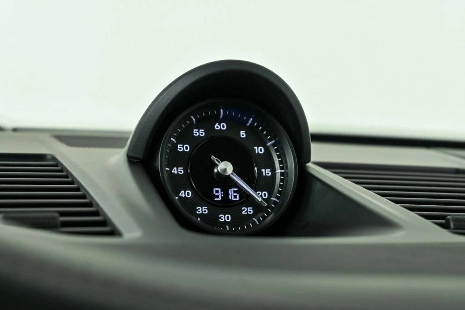mph016_1546640544_5bf780384266c6d63c92d67673674ddf_b0f2bc37a9