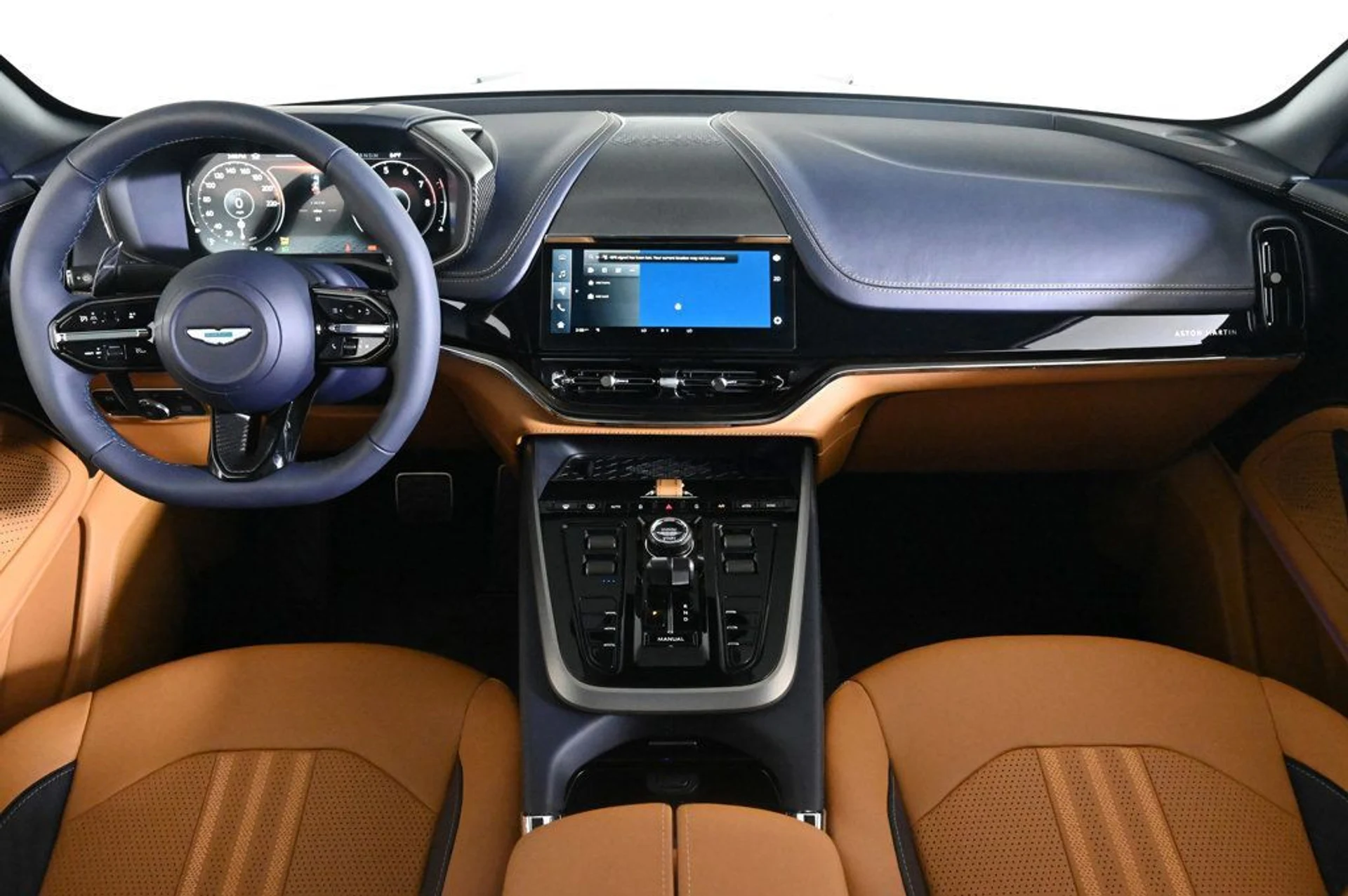 mph016_1548029391_new_2026_aston_martin_dbx_707awd_11350_22970164_16_1024_4796f2065a