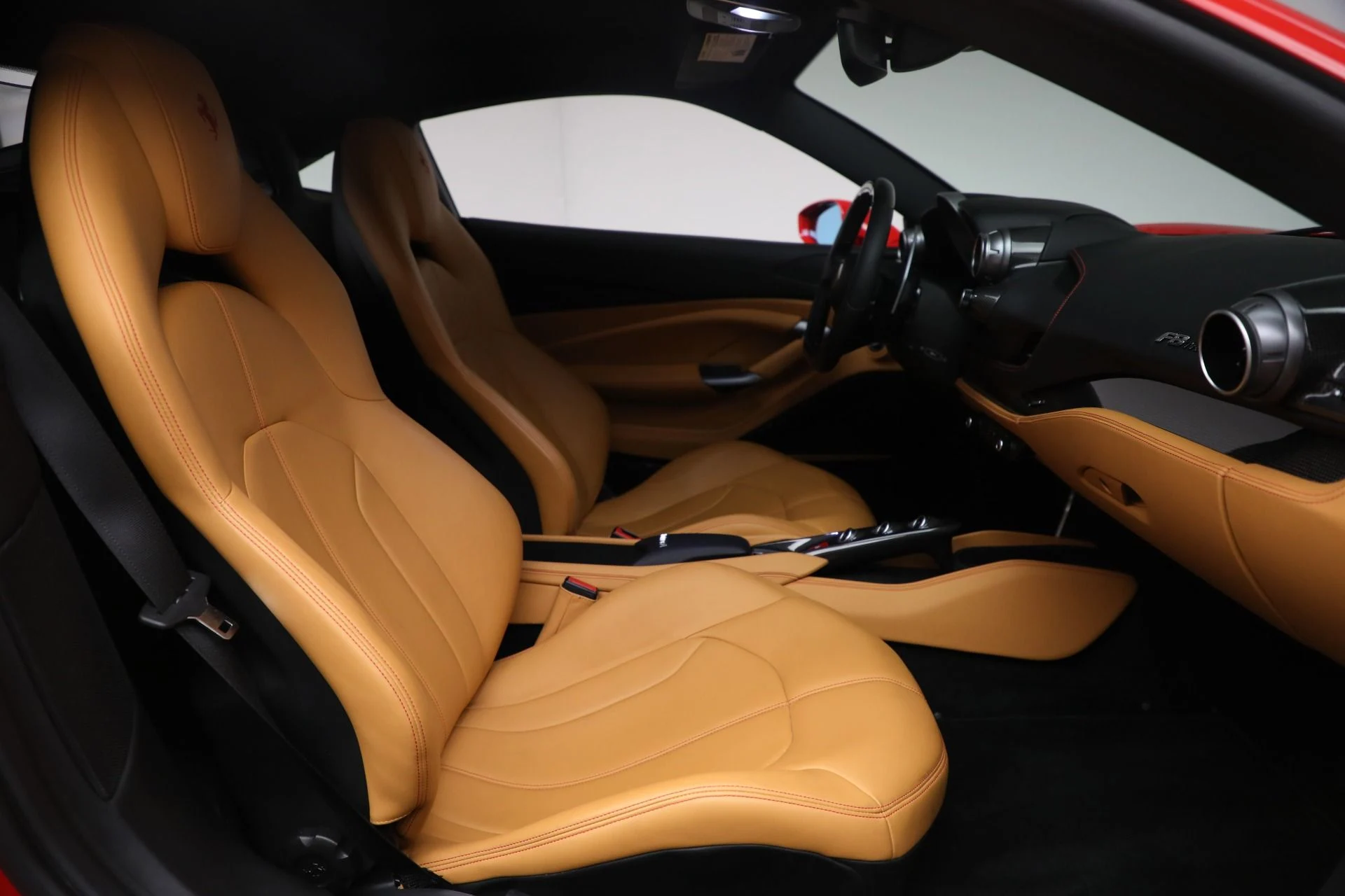 mph016_1549884164_Used_2020_Ferrari_F8_Tributo_1762634390_aff82a1e24