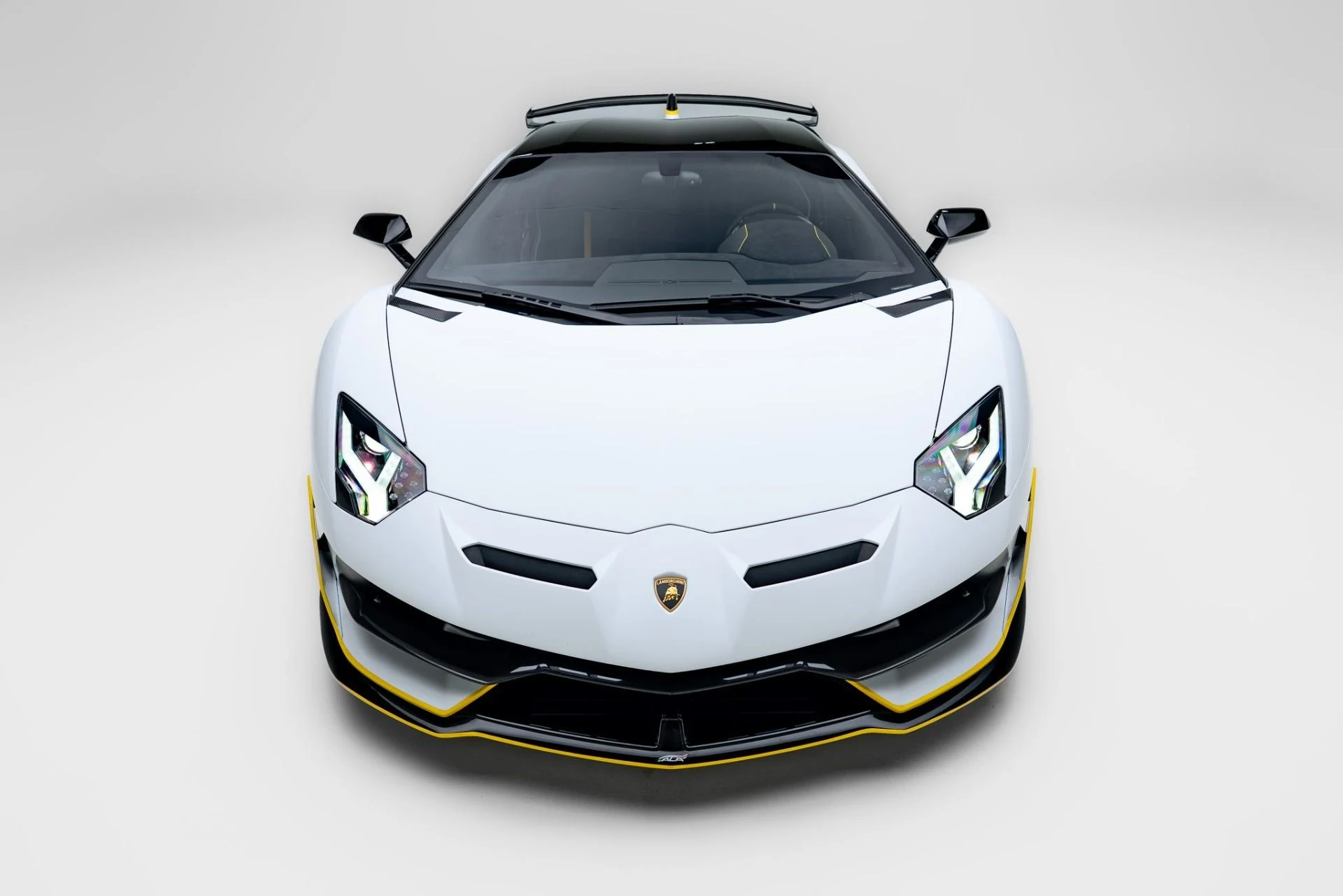 mph016_1550975507_Used_2021_Lamborghini_Aventador_SVJ_LP_770_4_SVJ_1780076945_5c98a0caf3