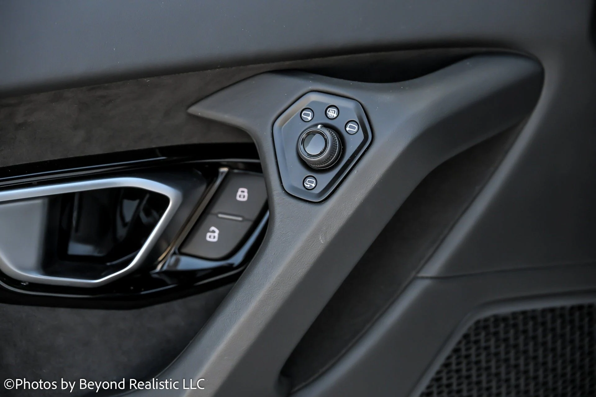 mph016_1552311786_80a6fcfecd5824abf71e3eef133d7715x_786f850612