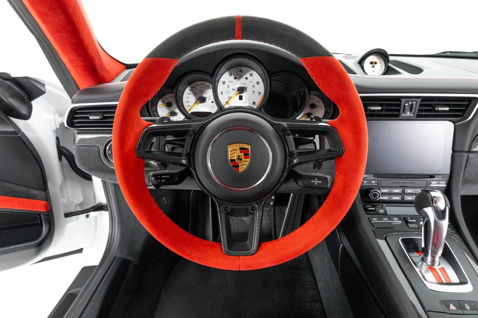 mph016_155248543_Used_2018_Porsche_911_GT_2_RS_1763501275_c63709fab9