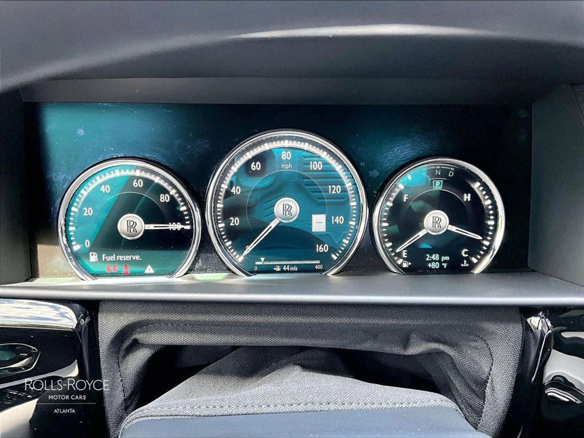 mph016_155302226_h_PM_1_H0_Mii3_J_Gg_A_Da6_XH_Nh_Vn_MW_4_cf7bf8dd79