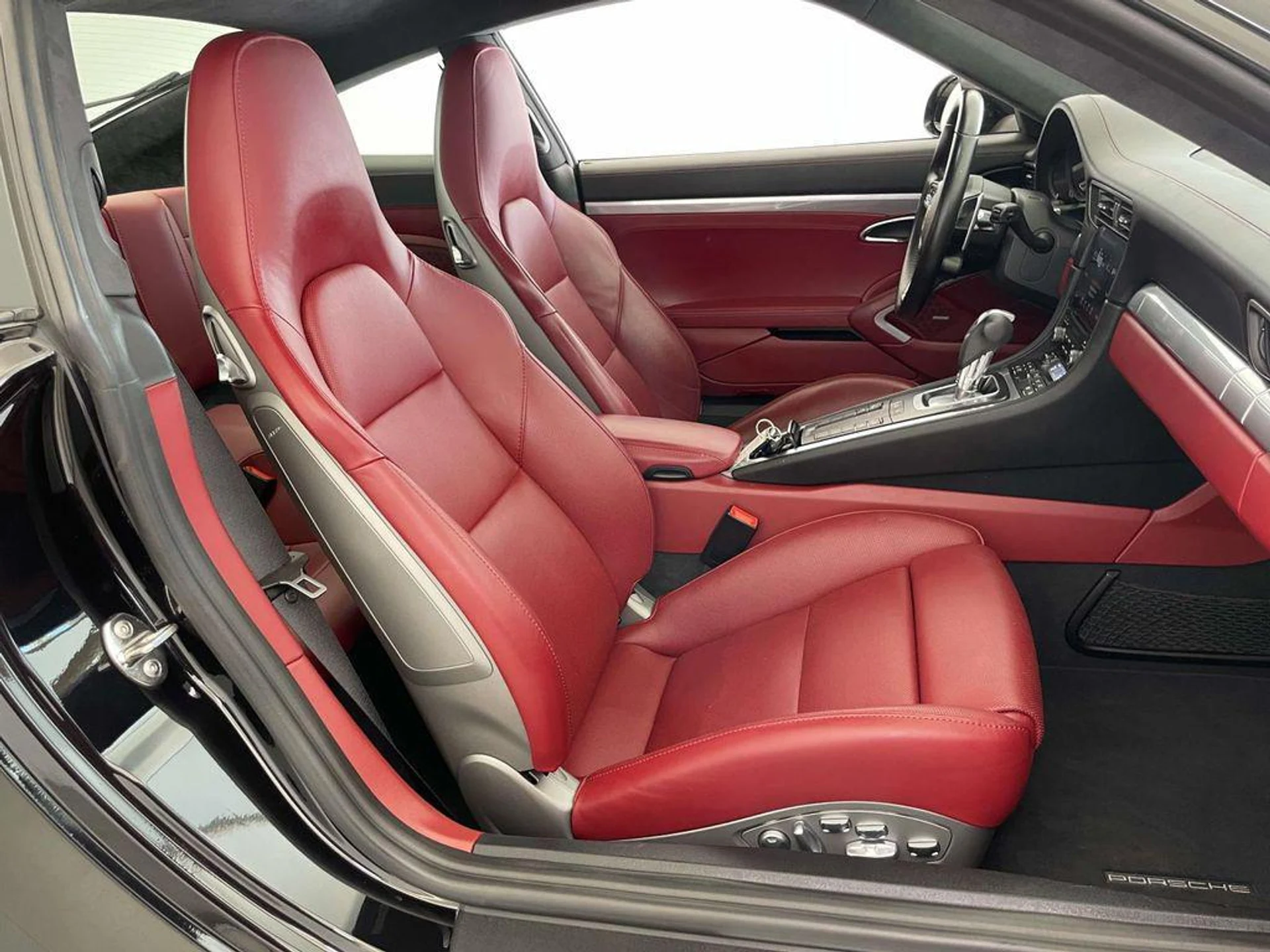 mph016_1559471065_R_Juy0_E31c7_BCZGL_Zkic1_MVRI_3e_Y_35bd00c202