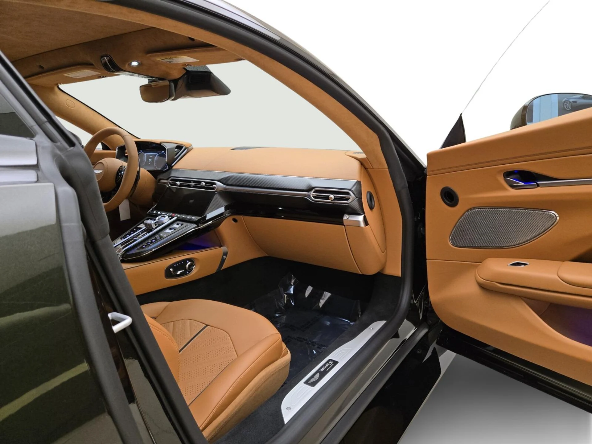 mph016_1565034994_New_2026_Aston_Martin_Vantage_S_1775625496_370cac6241