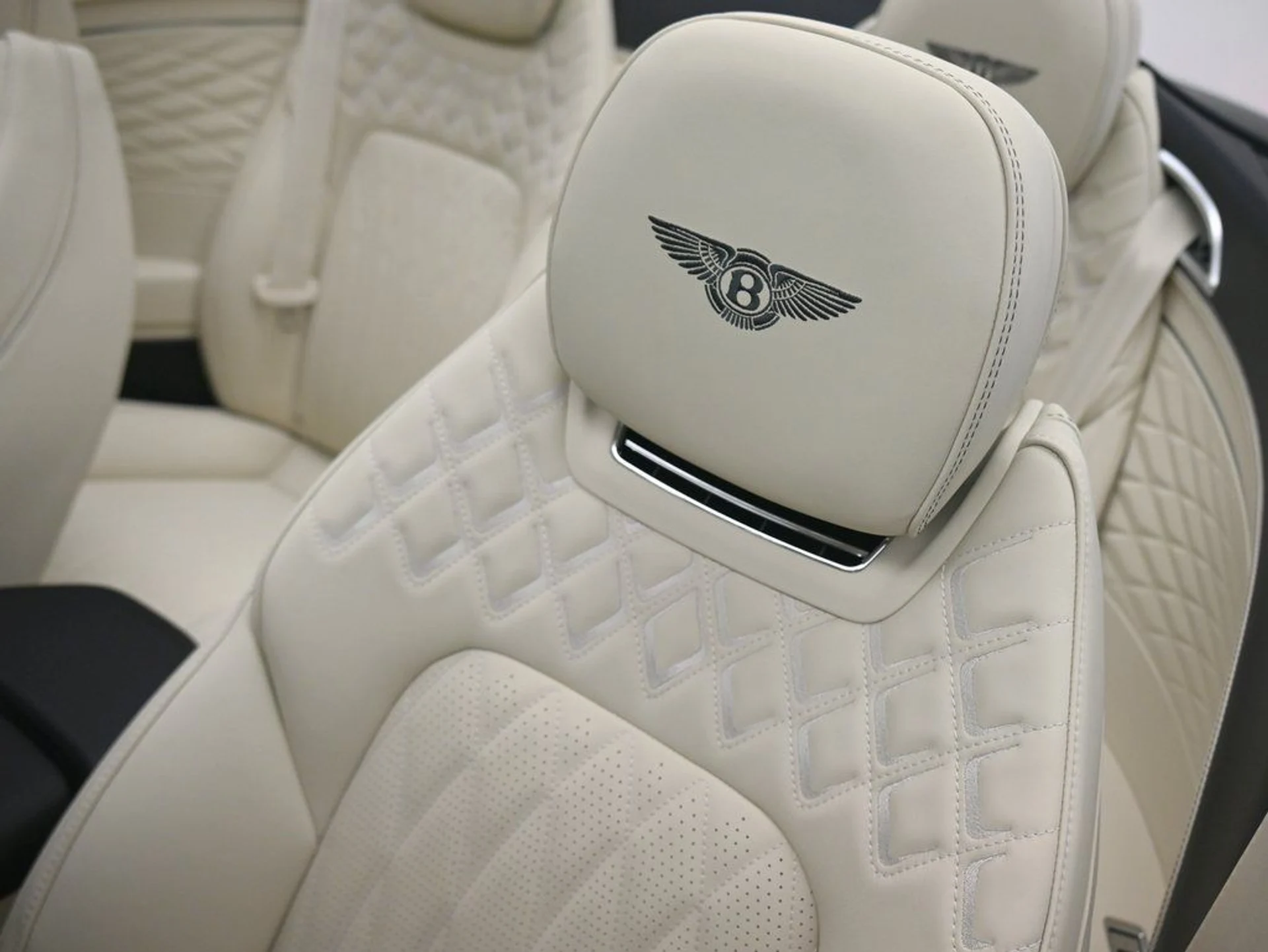 mph016_156737559_3621396823820ee68c7b1da065df24eb_cd558547a6