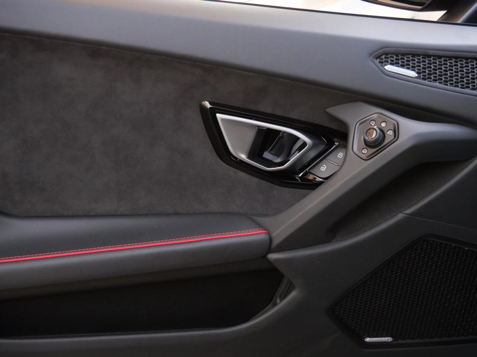 mph016_1568029135_185303d586f36ba6c88e0d116331f6bcx_8176b69a0b