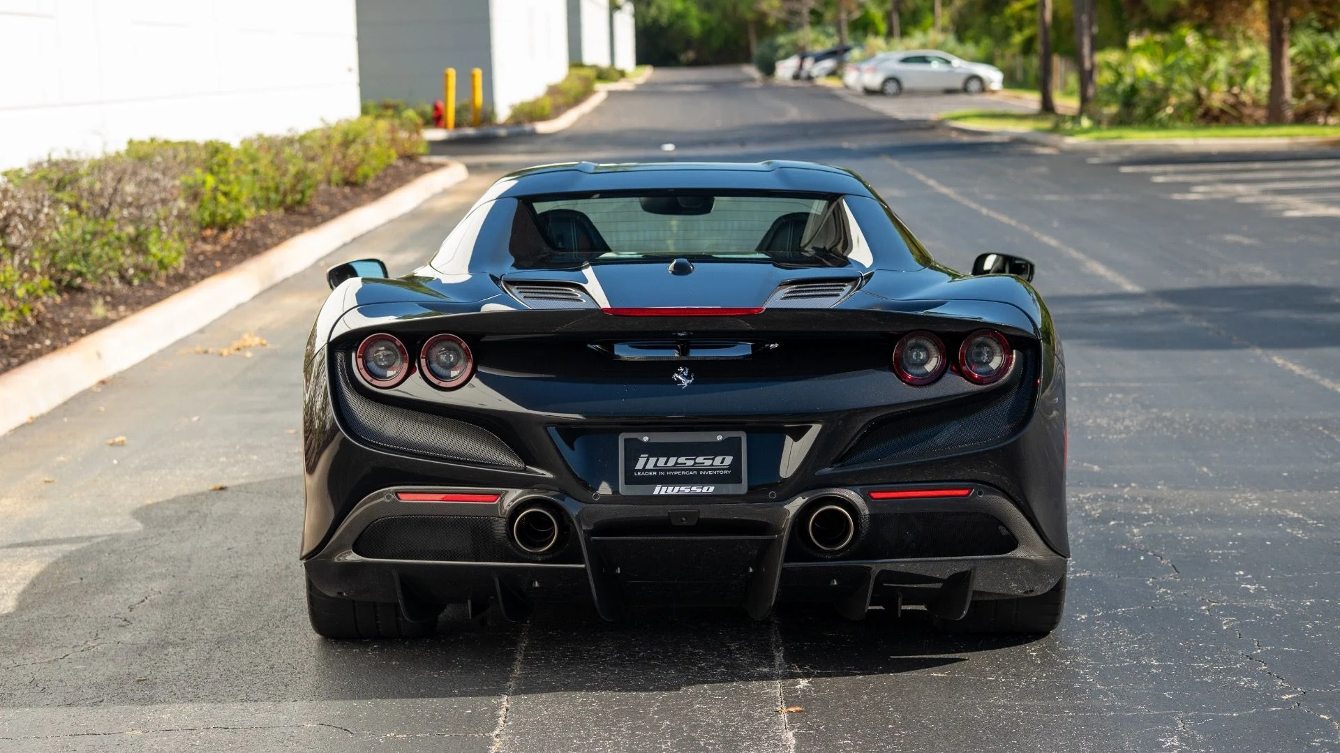 mph016_156879371_Used_2021_Ferrari_F8_Spider_1753198397_81a3ecc965