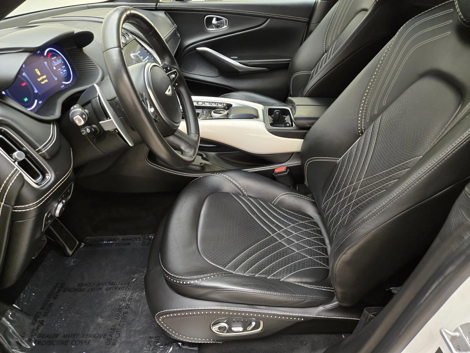 mph016_1574526995_Used_2021_Aston_Martin_DBX_1753164319_32b0731899