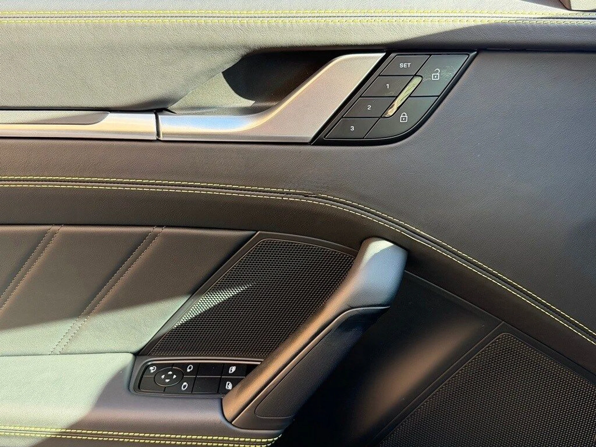 mph016_1576244207_9eed6656b3f9fb5aad054105861d8966x_3783a021a8