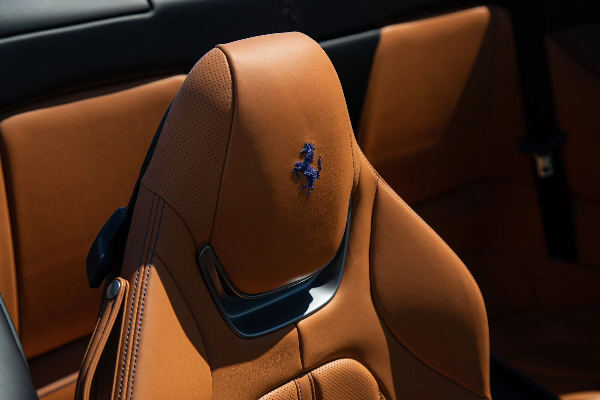 mph016_1577456355_72111b54da41e37b342a7adbd412eeb4_aeeb770aa7