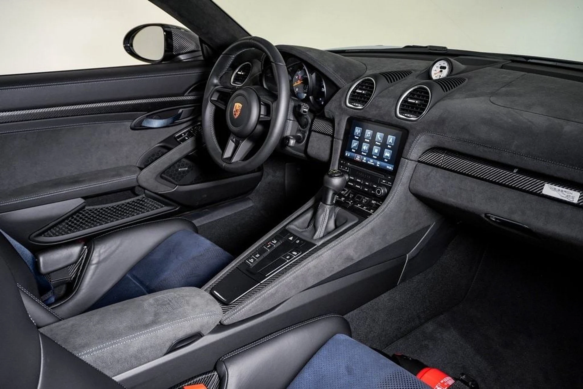 mph016_1589013534_4e7b5677108e93514251eee6d687eb06x_b059366032