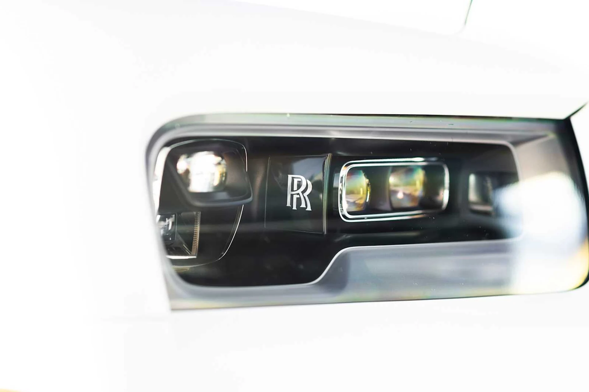 mph016_1590372785_a3d44c62a2d5d32ad3e89135ca12edb4x_5a2e792982