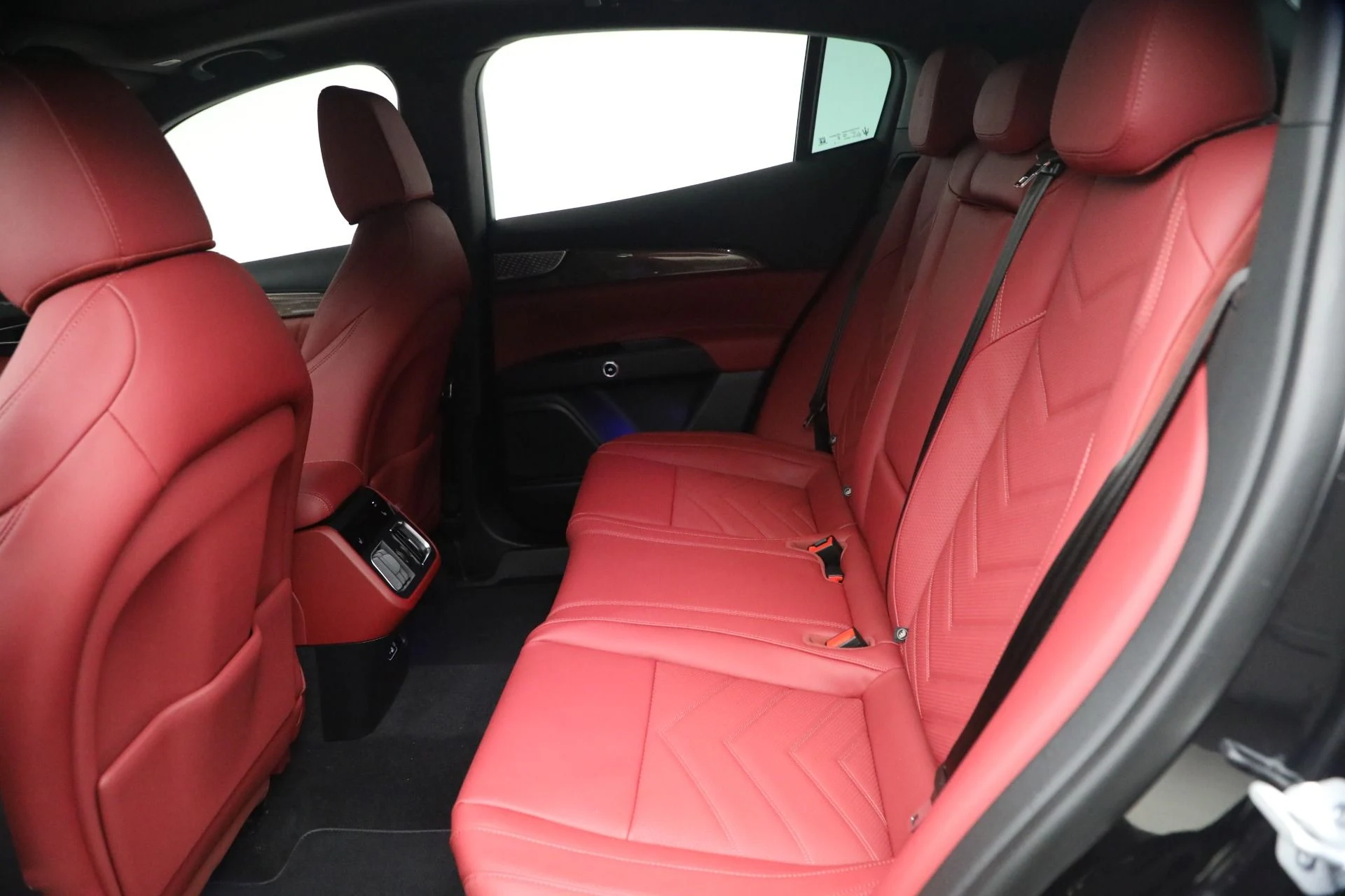 mph016_1591354162_New_2026_Maserati_Grecale_Modena_1770062598_708ff4e84b