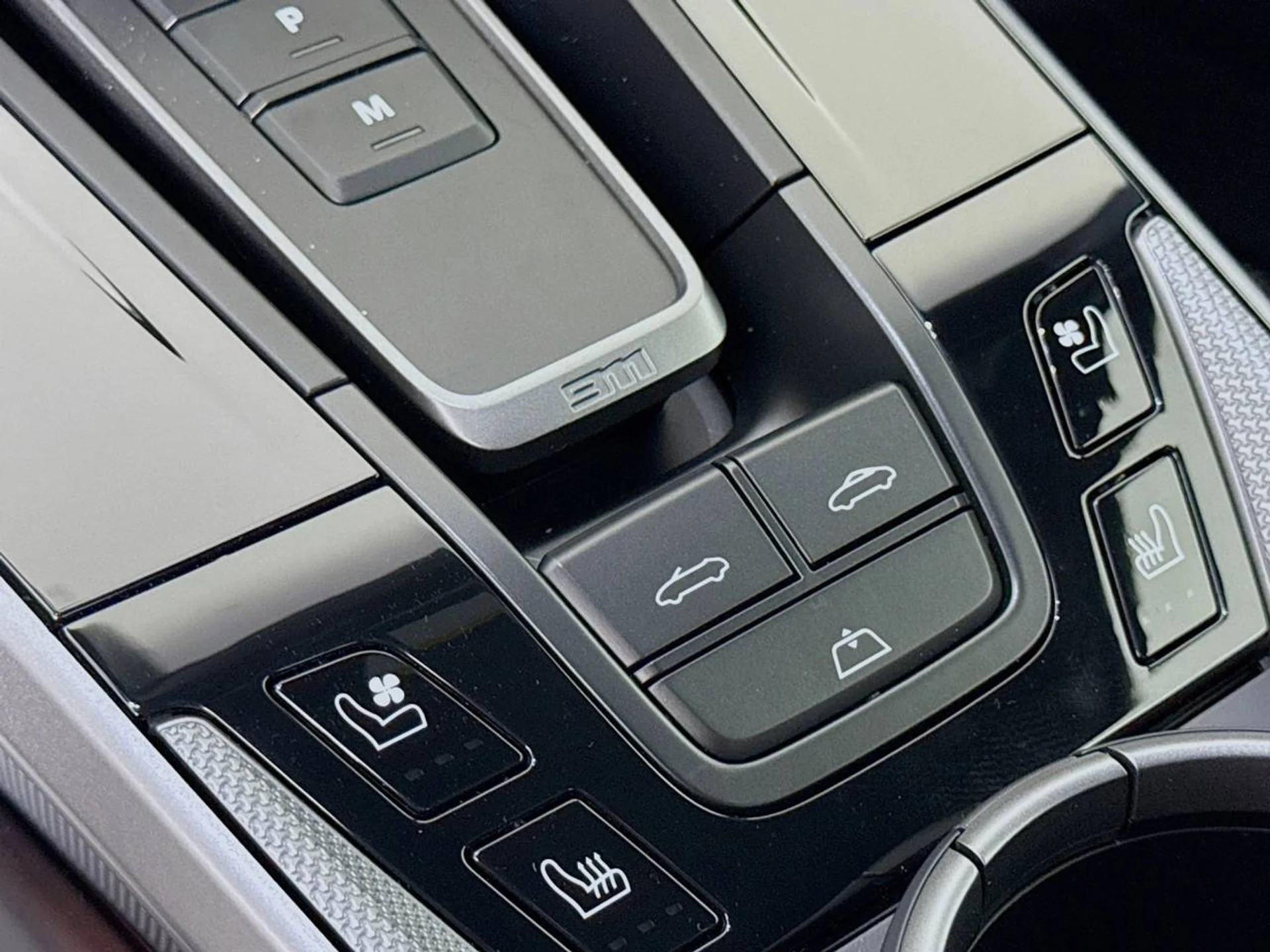 mph016_1592320745_1054e2ae0f95ef370d2b9110abc5d6fcx_03a57c25e0