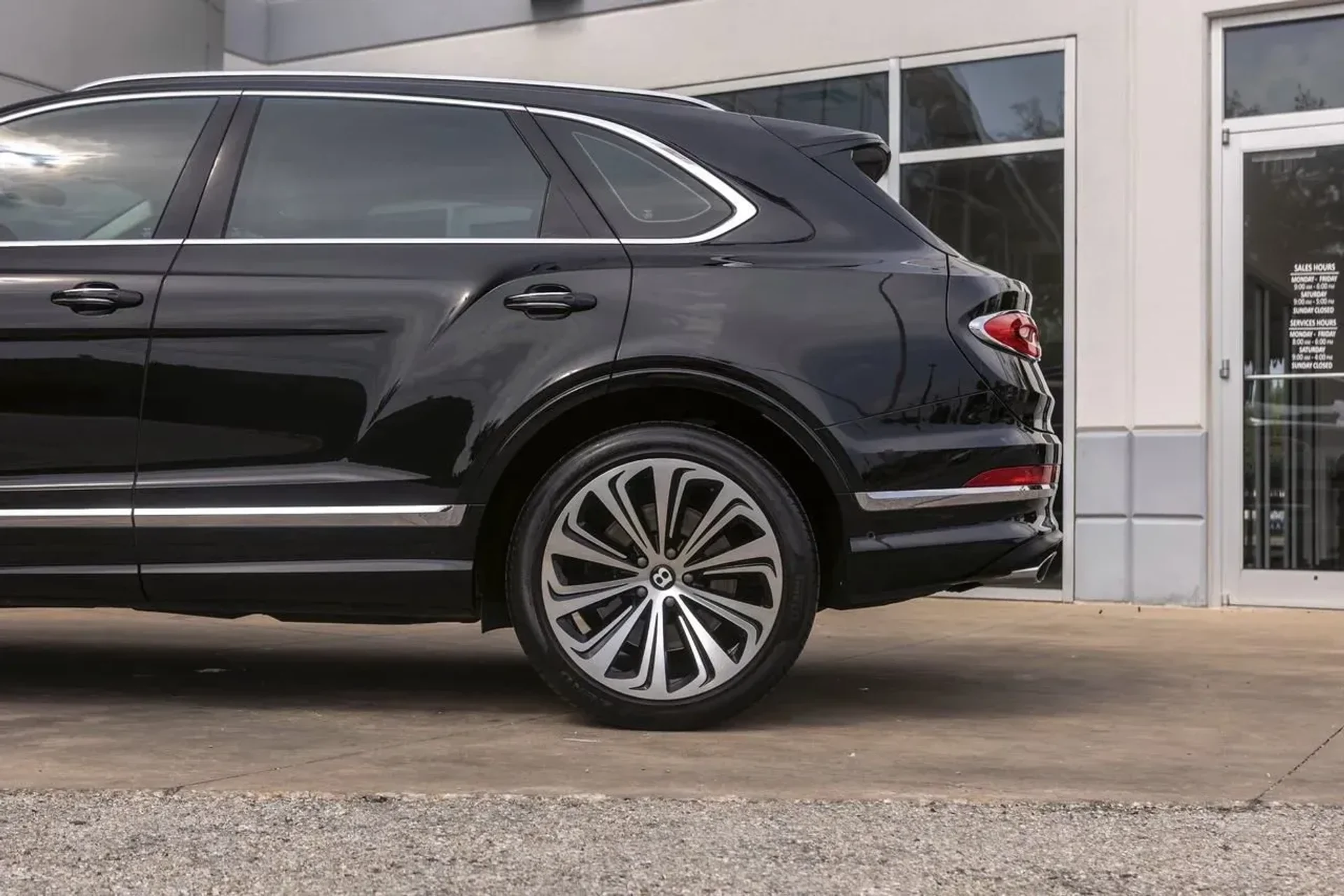 mph016_1592462197_e1b22f5a98454583b737dd121a2e57ff_5a37d065bc