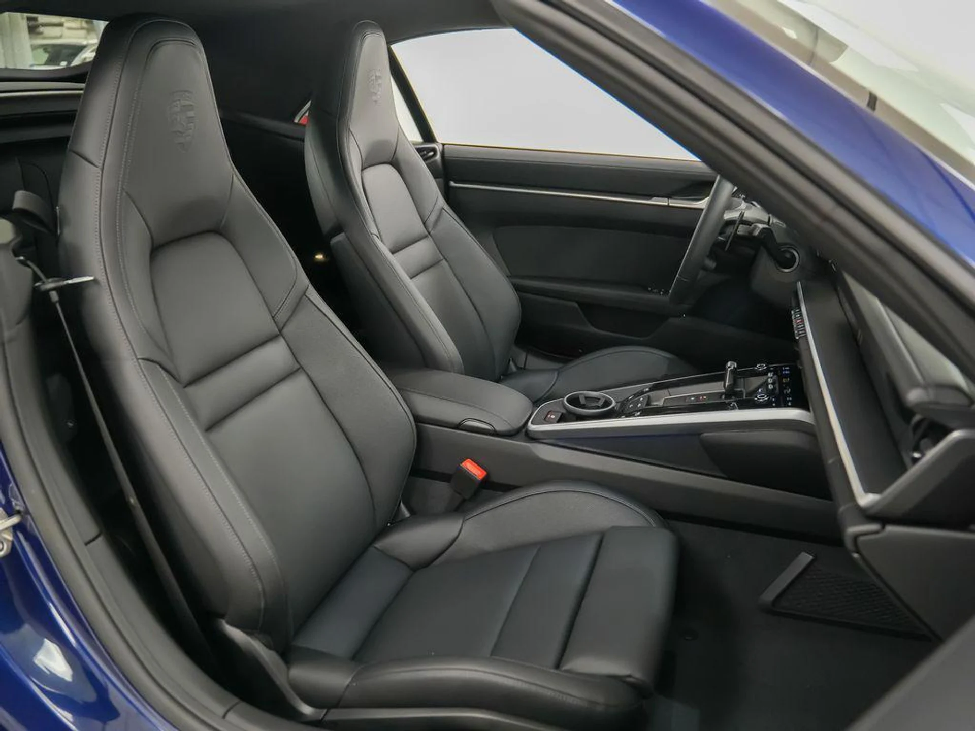 mph016_1613486777_1j_B_Hg_G_bxgy7oa_Cga60sf_C_Kiwb_M_8e64137326