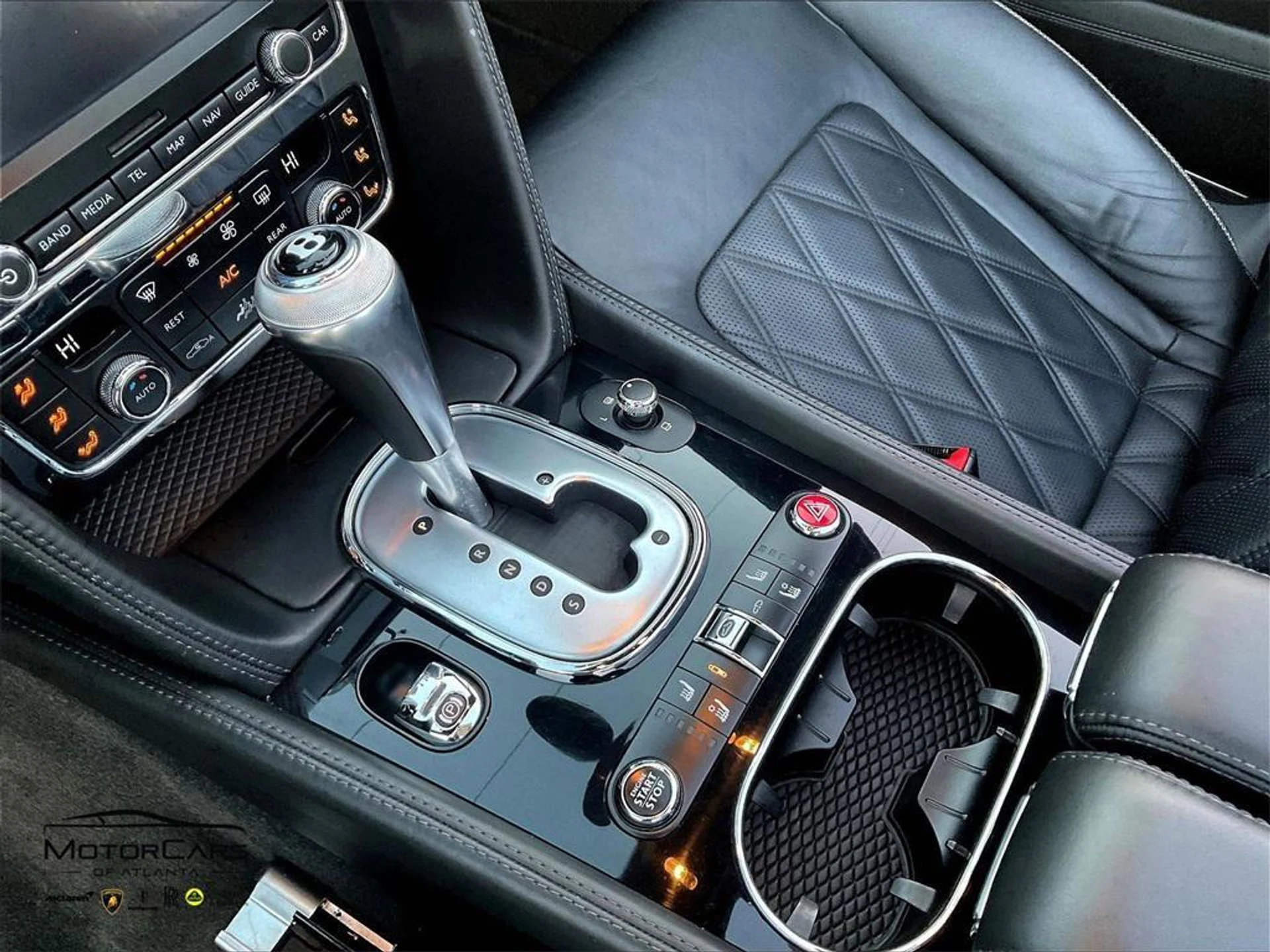 mph016_1614302626_a_Tkq3x2kgk_Sy_A_XWF_0y50_I9_QRM_d418d9973b