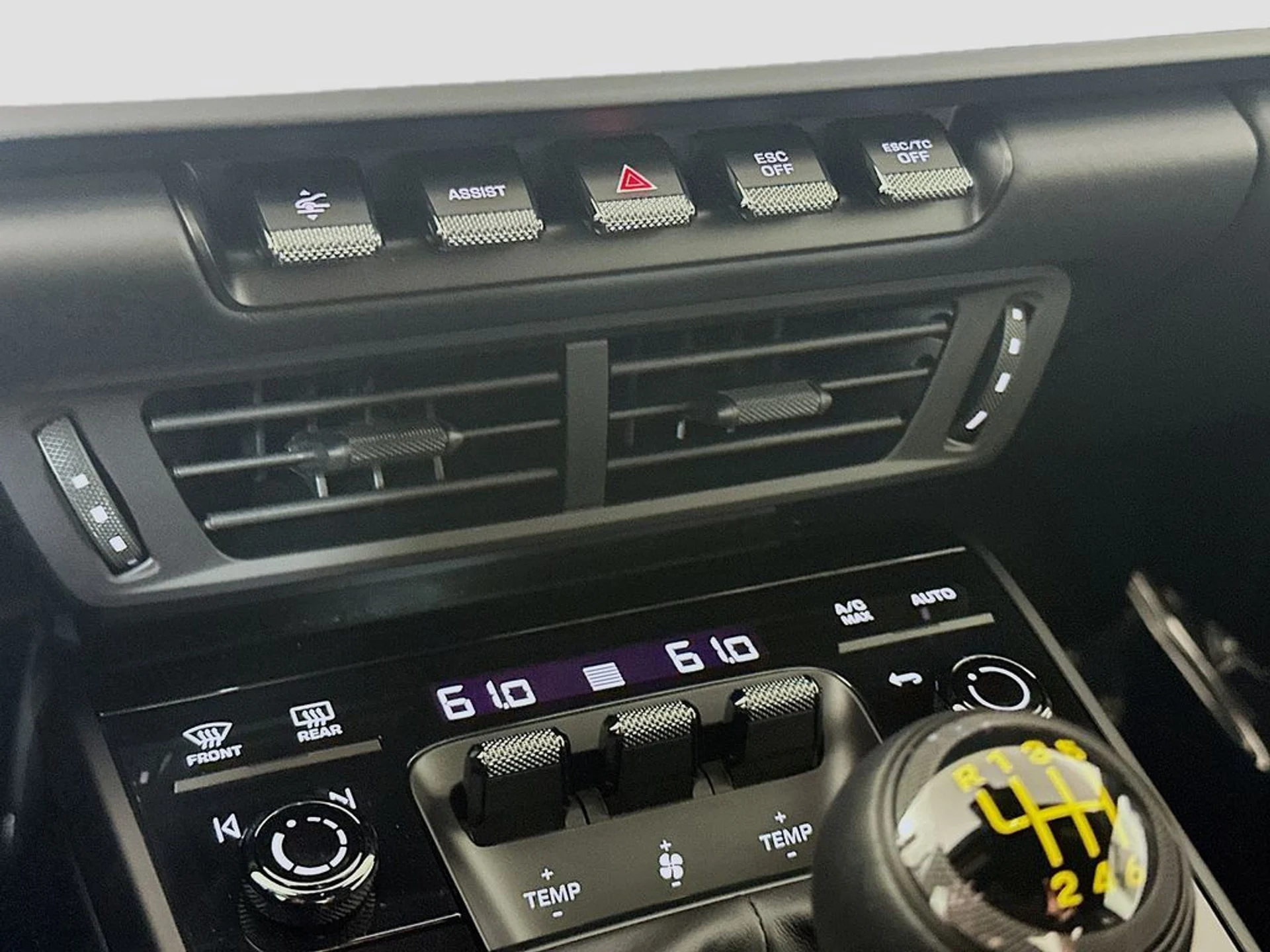 mph016_1616337883_b5dc3f811997ec524c2dc3894d27e85bx_36ca793610