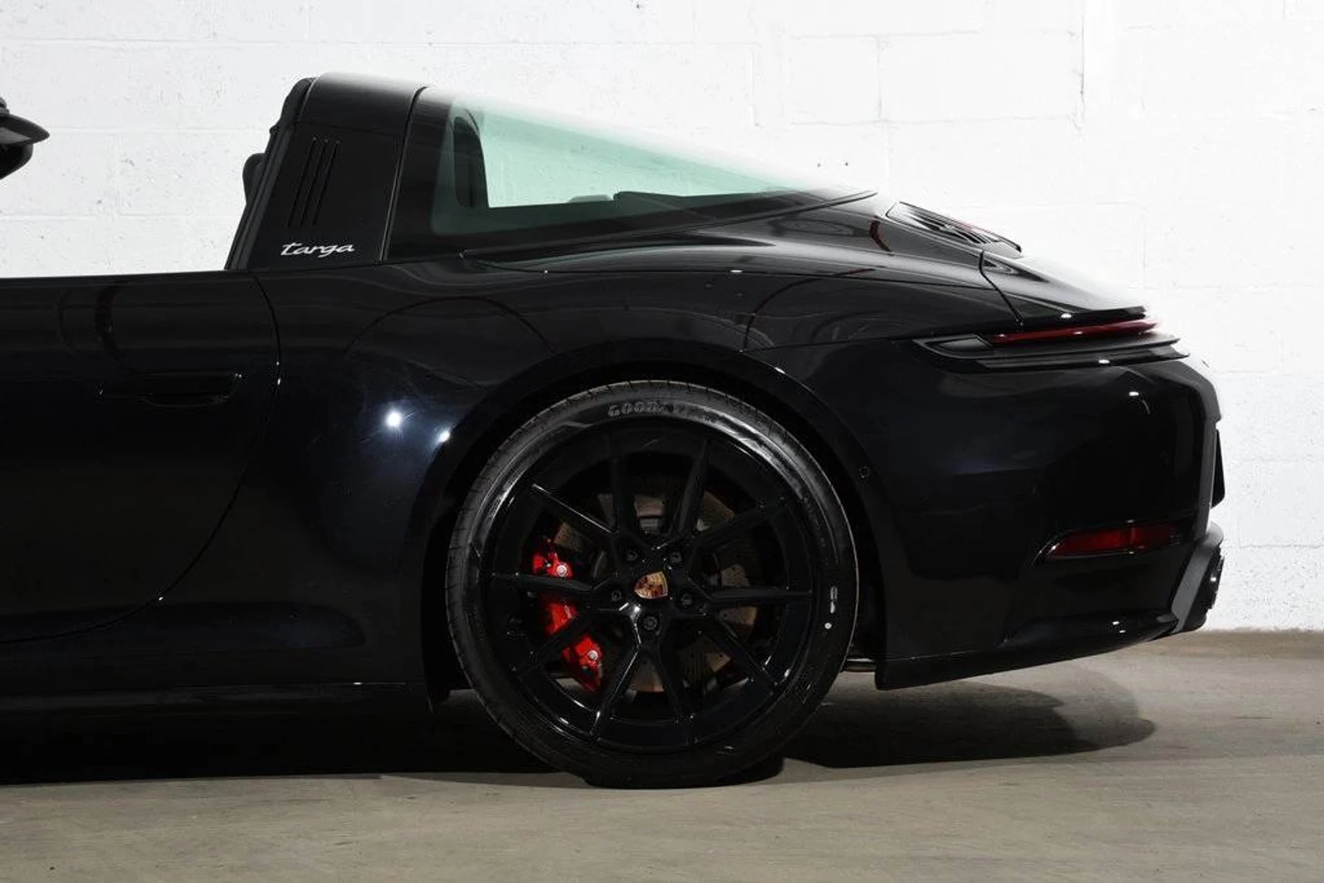 mph016_1617833126_b346ebc20fb9c7fa61b52836107553d8x_6877199446