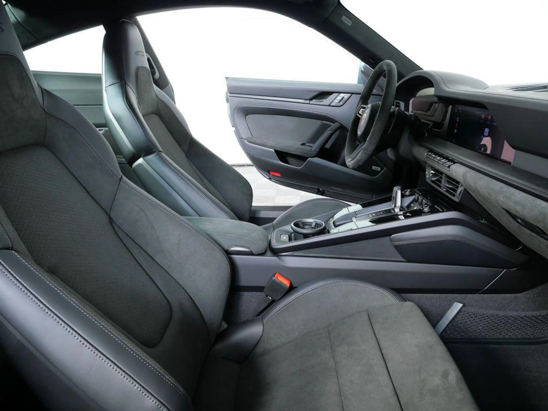 mph016_1624876785_EXGS_9_U2_H3_CH_2_ARN_2upo4qqsku_JM_62f977d895