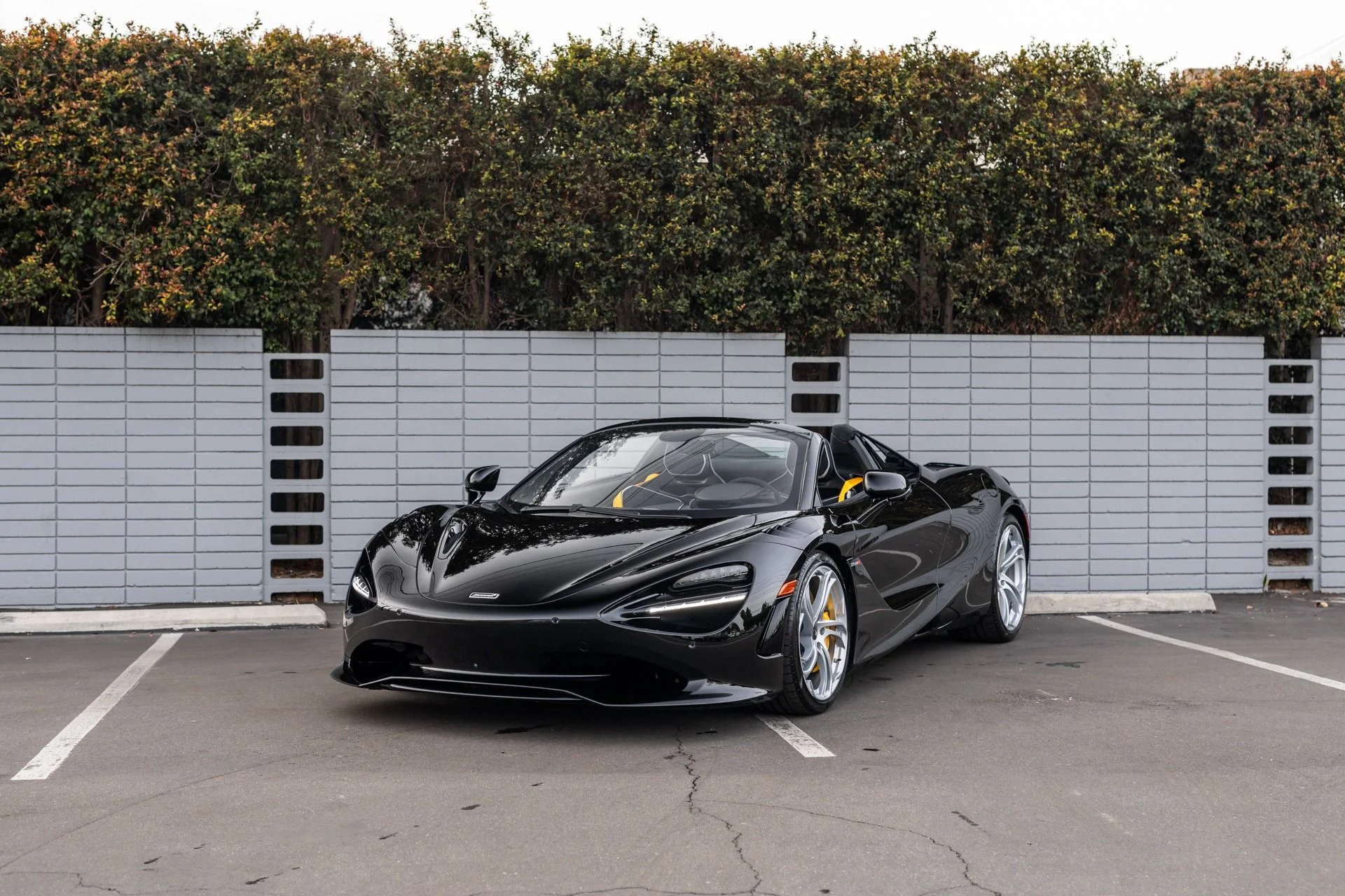 mph016_1629164041_Used_2024_Mc_Laren_750_S_Spider_1781806611_b775dbb517