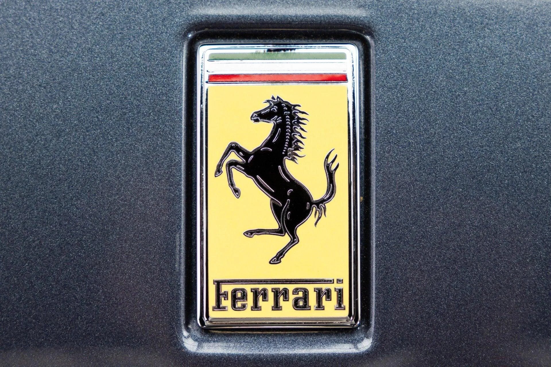 mph016_1629727741_Used_2021_Ferrari_Roma_1786098926_5abeb5fcb5