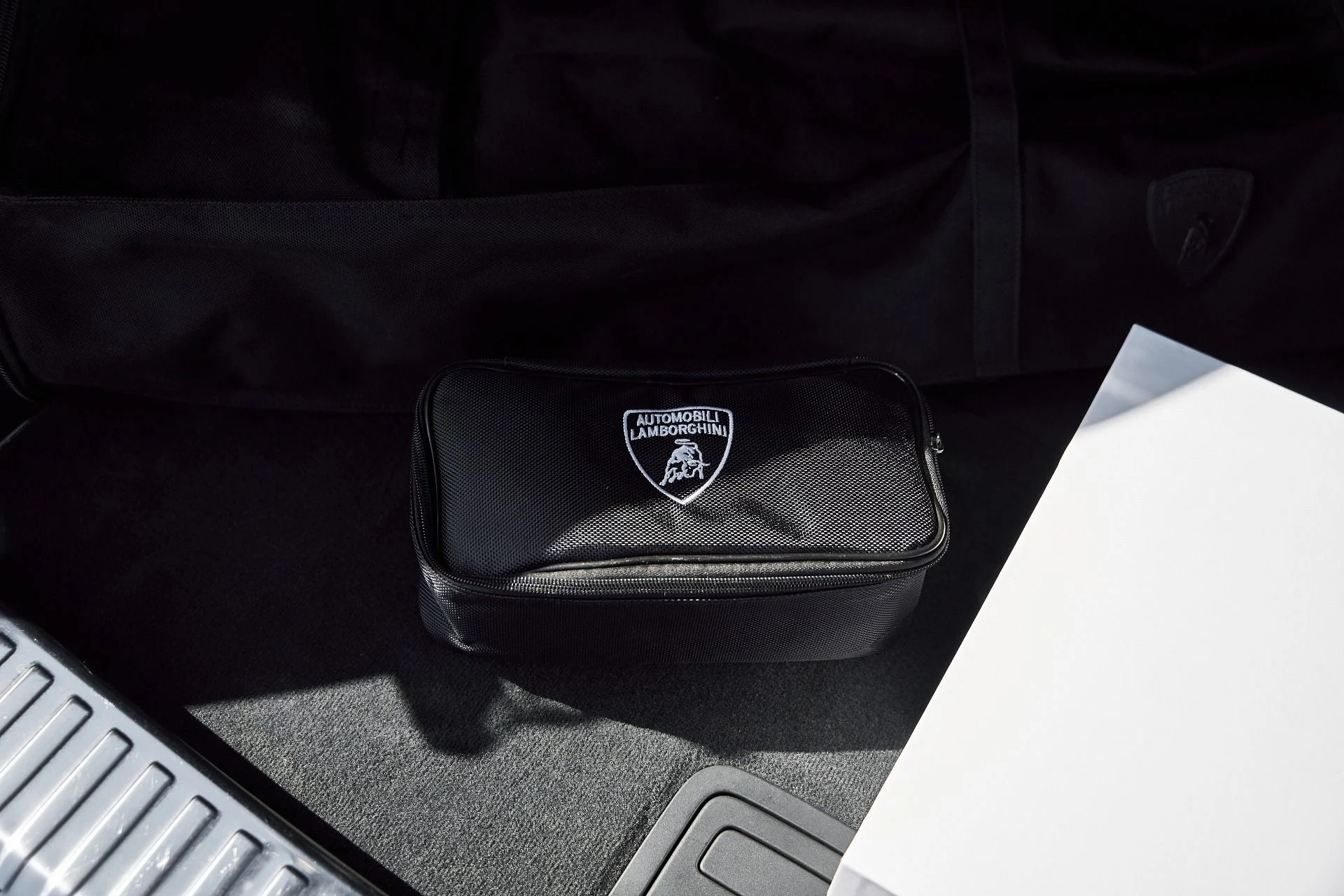 mph016_1630134474_Used_2024_Lamborghini_Urus_S_1770085834_6f1bc8d7aa