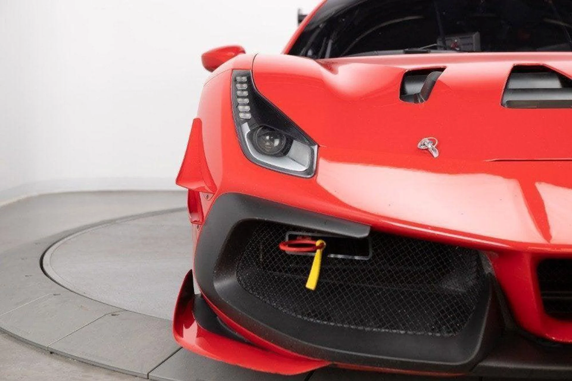 mph016_1633471850_Used_2022_Ferrari_488_Challenge_EVO_1777367750_7c93bcb79d