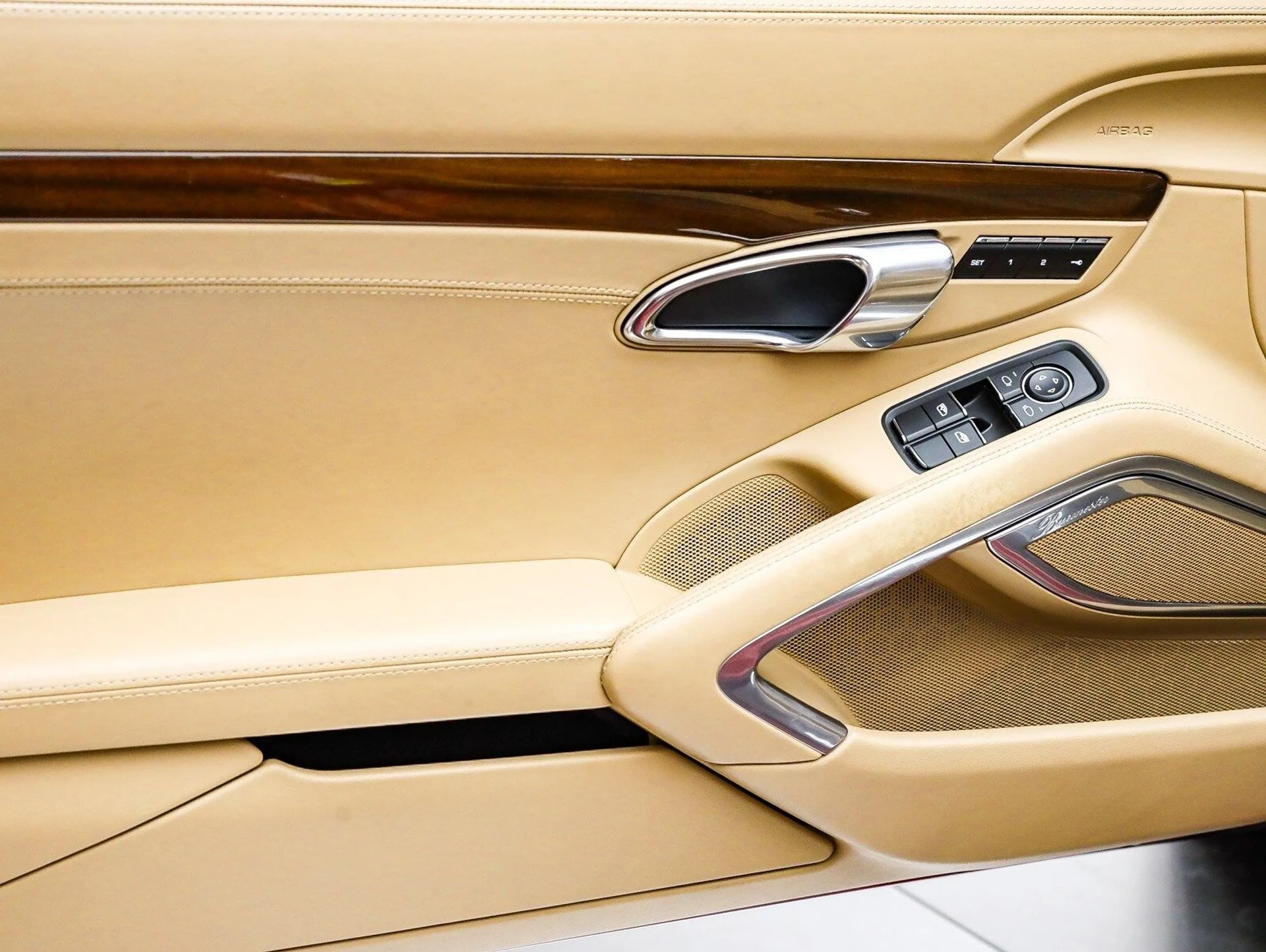 mph016_1639518486_dfdb7824b0a3cca1986273cee9cf5682x_f8bae1d9b7