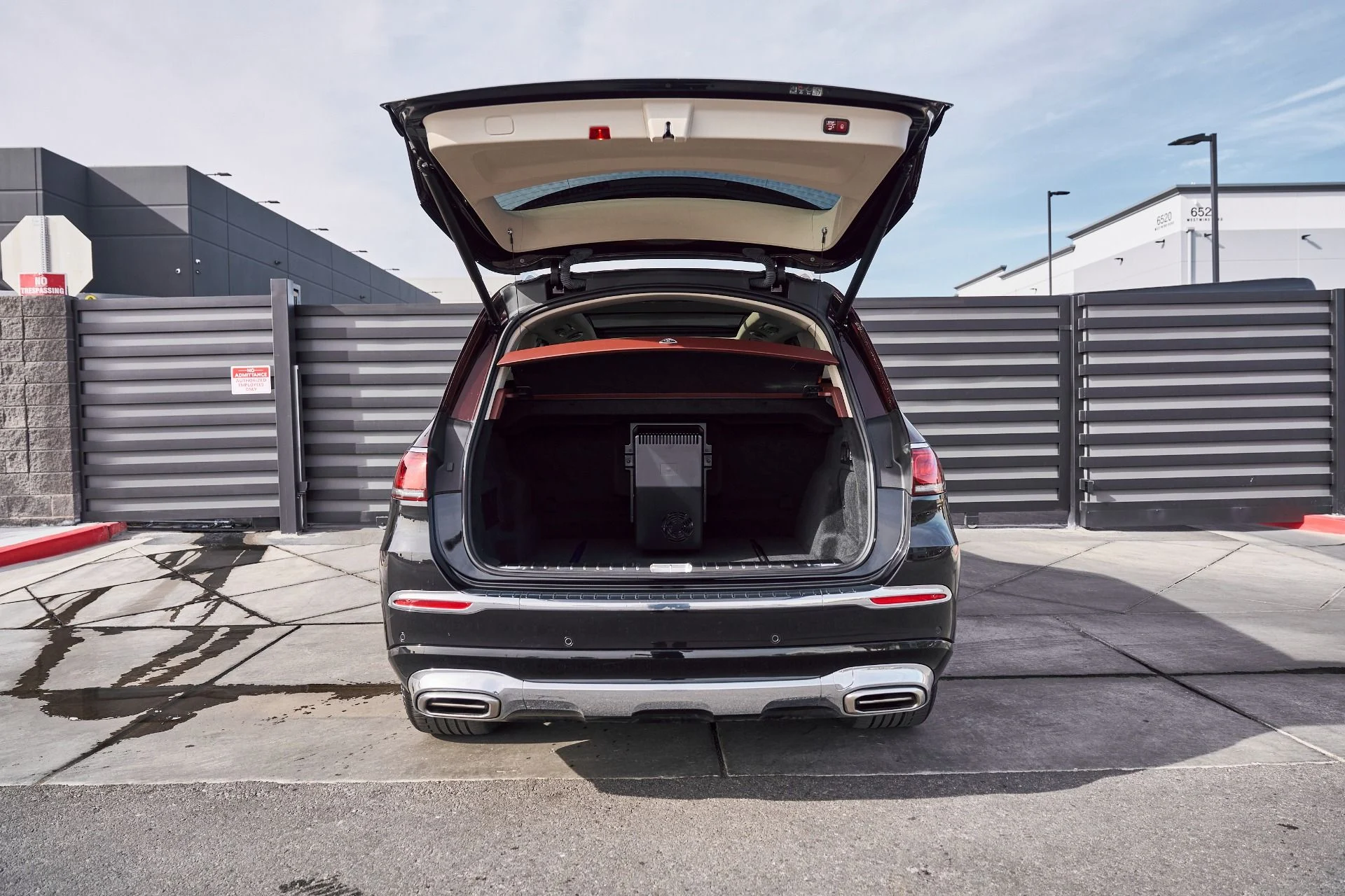 mph016_1650712688_Used_2022_Mercedes_Benz_GLS_Maybach_GLS_600_1769655576_9729a31939