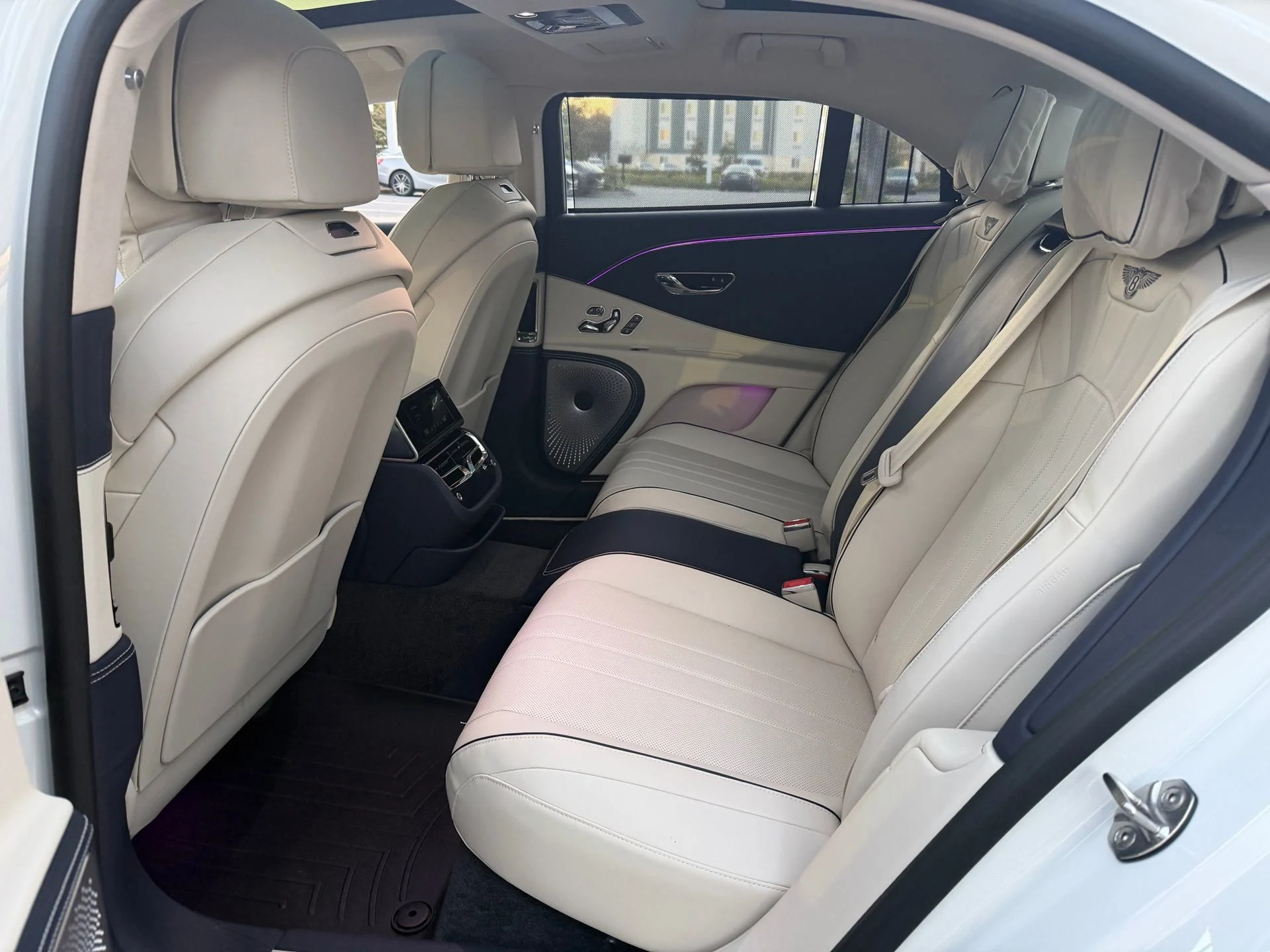 mph016_1652029484_1b677f8d8175459588aea0f7e99aae79_7e2a12a73c