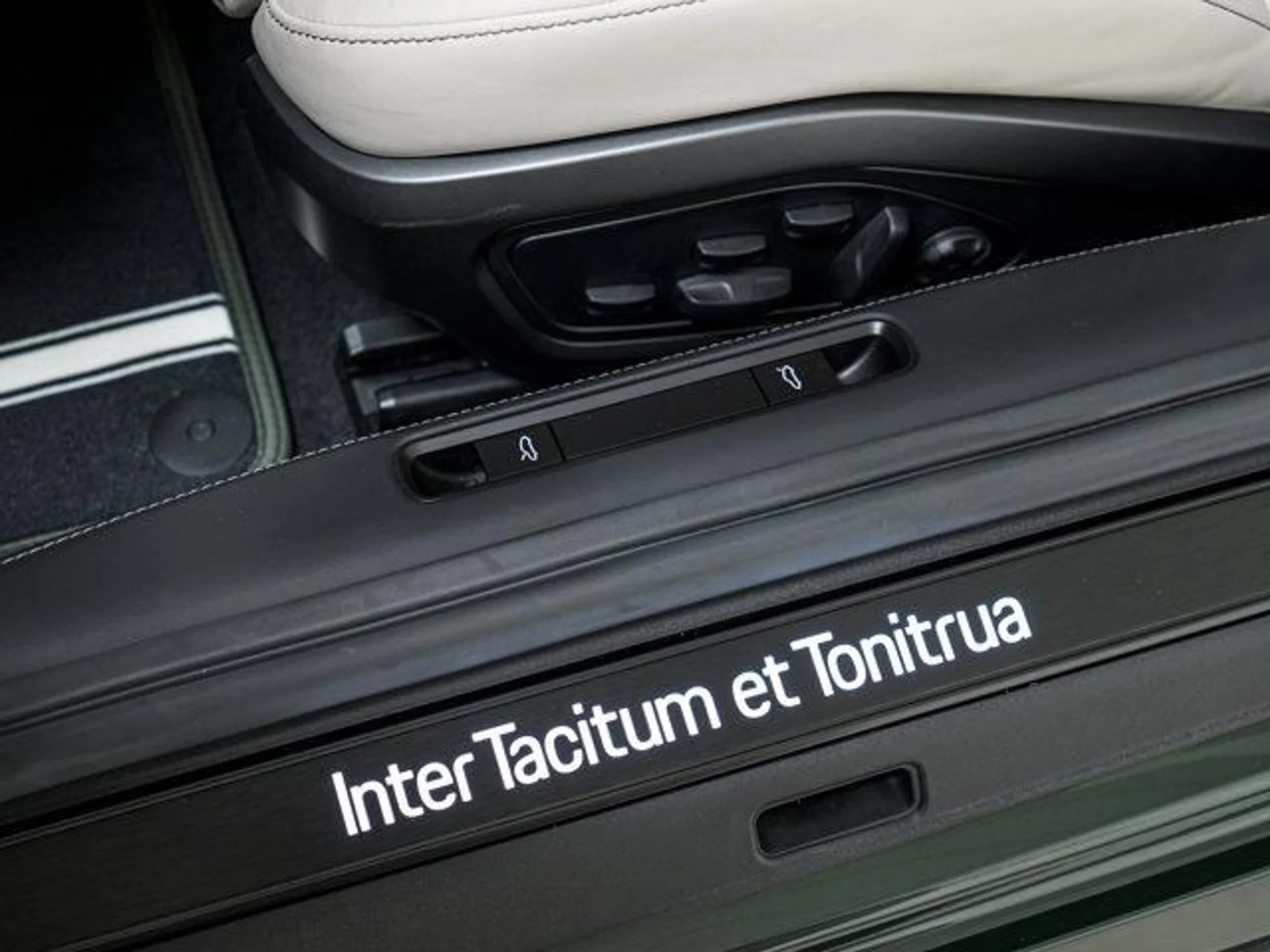 mph016_1661498707_Xo_I_Lp_S_Gj_g_Do_Cmi86_K2z9w_L_Qss_U_db044f3583