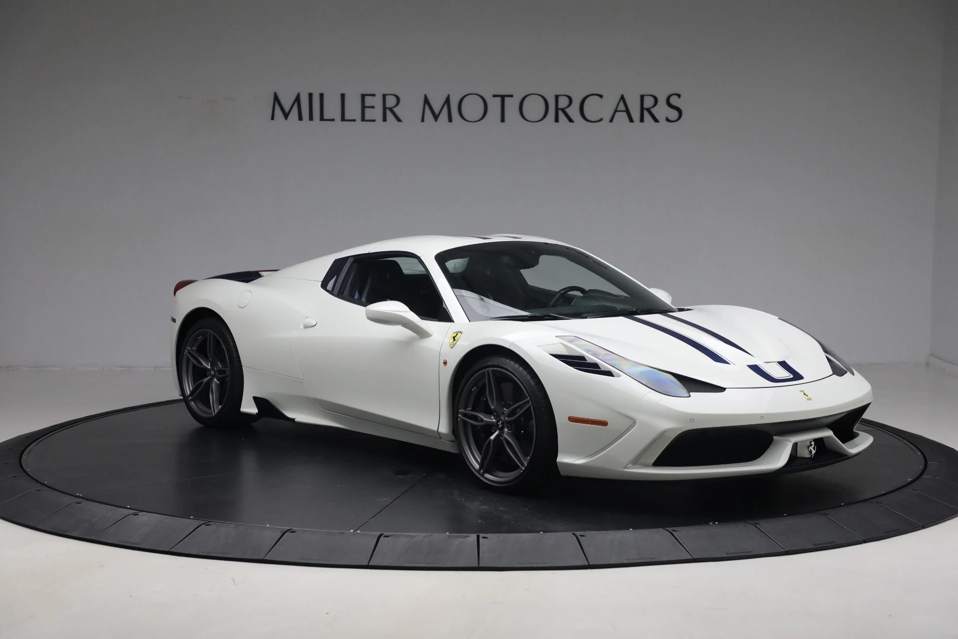 mph016_1662343087_Used_2015_Ferrari_458_Speciale_1738699258_f4d36acb52