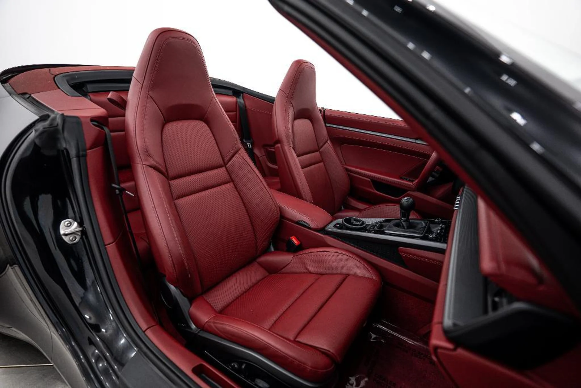 mph016_1663932247_Rom20_D_Gb9p_Kv_Jx_AN_9_Pva01_WZ_Mj4_8abf069bde