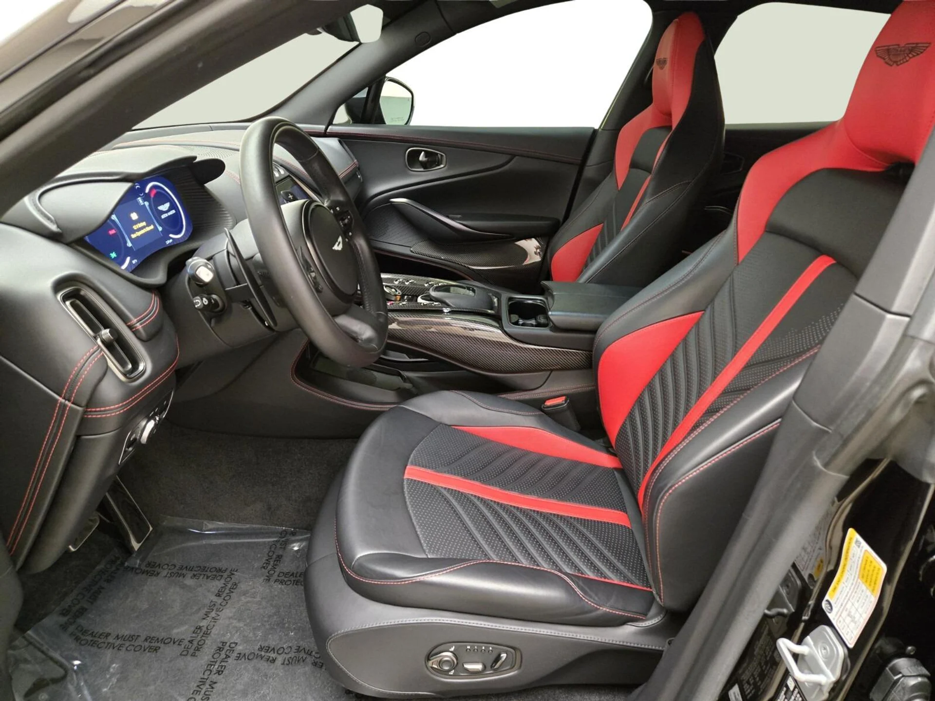 mph016_1669901493_Used_2023_Aston_Martin_DBX_707_1777354911_bda3f3ac46