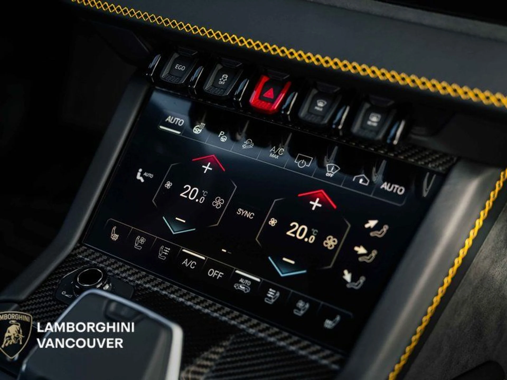 mph016_1670350545_38887415_05967_2026_lamborghini_urus_017_674f112ab0