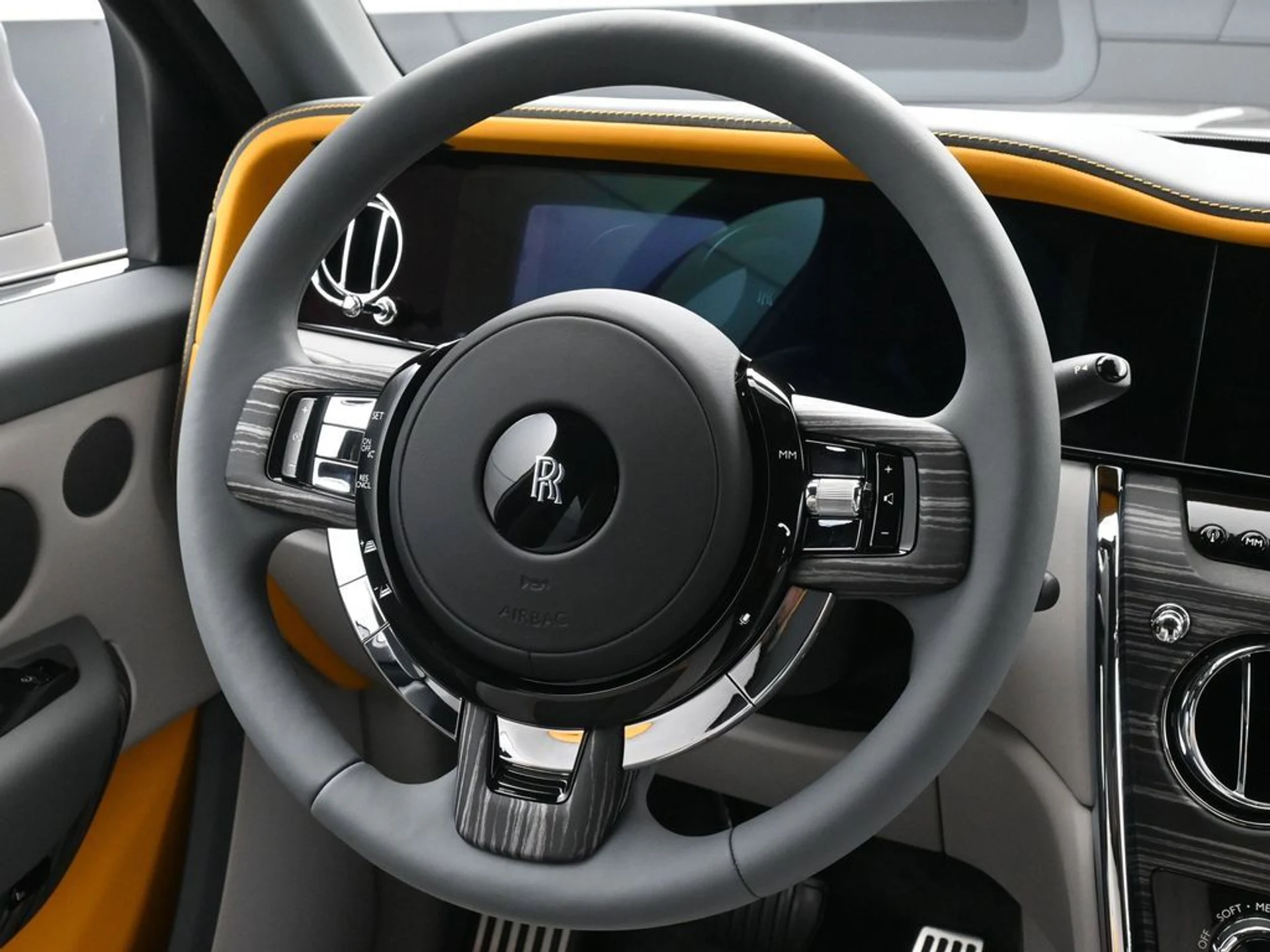 mph016_1680341551_ecb6bb44cbea84bfd84d015149f529aax_2fb22e139d