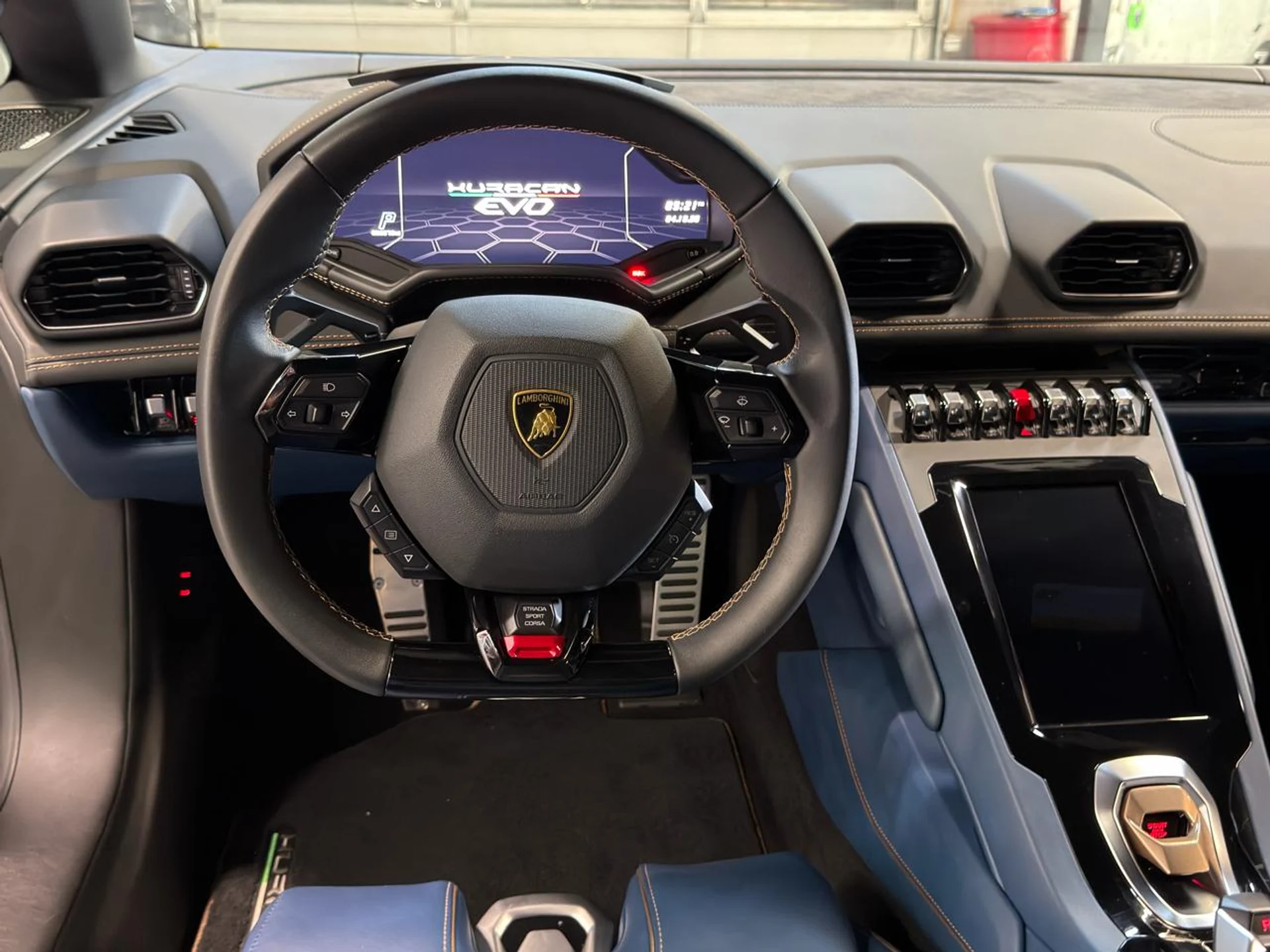 mph016_168082461_639114394887614582_d843eaee82