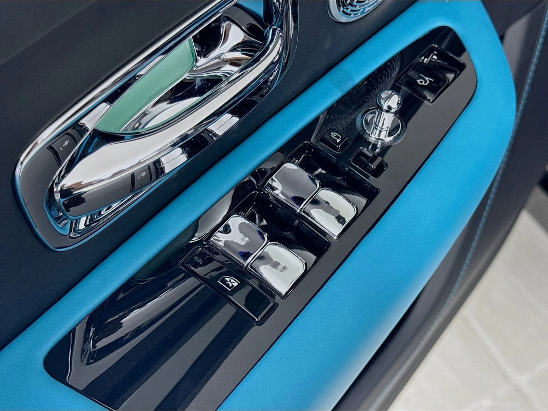 mph016_1689129455_359082ab489ce0ebe37f8f321b70d5a4x_41d94729f6