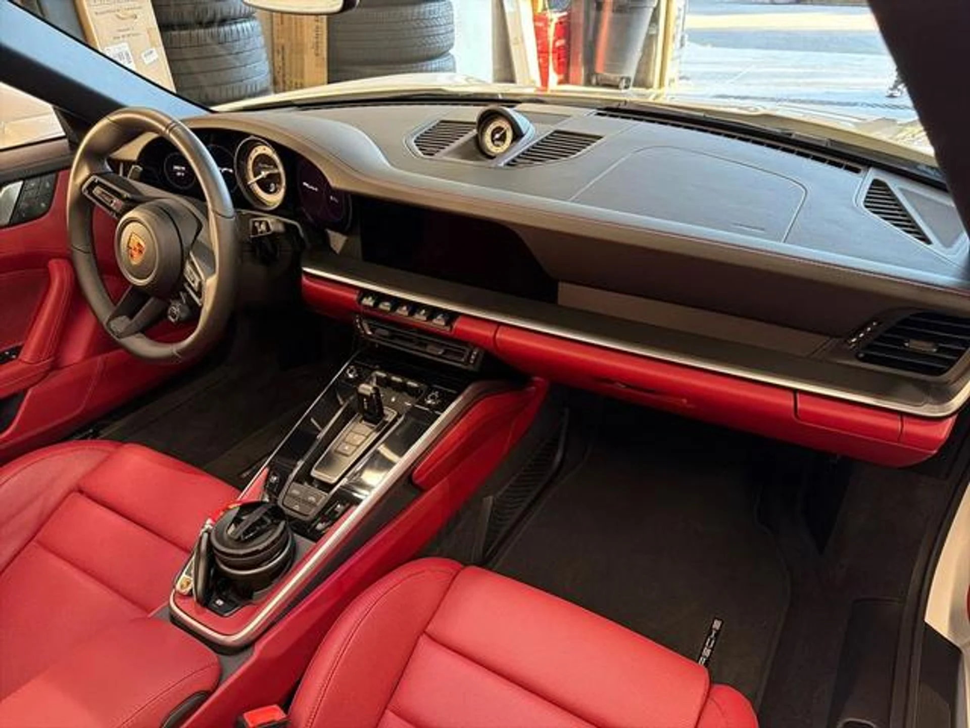 mph016_169159421_o9_W_Fq_Tp_AC_0t_r_Ed1_VOQ_0a_P_Bm0_Y_711c22dae8